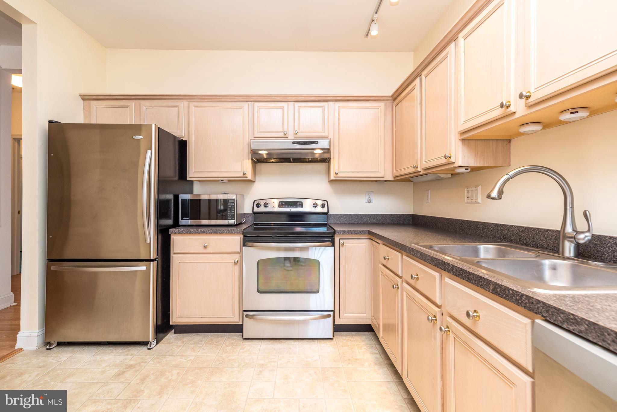 YORKTOWN - Residential