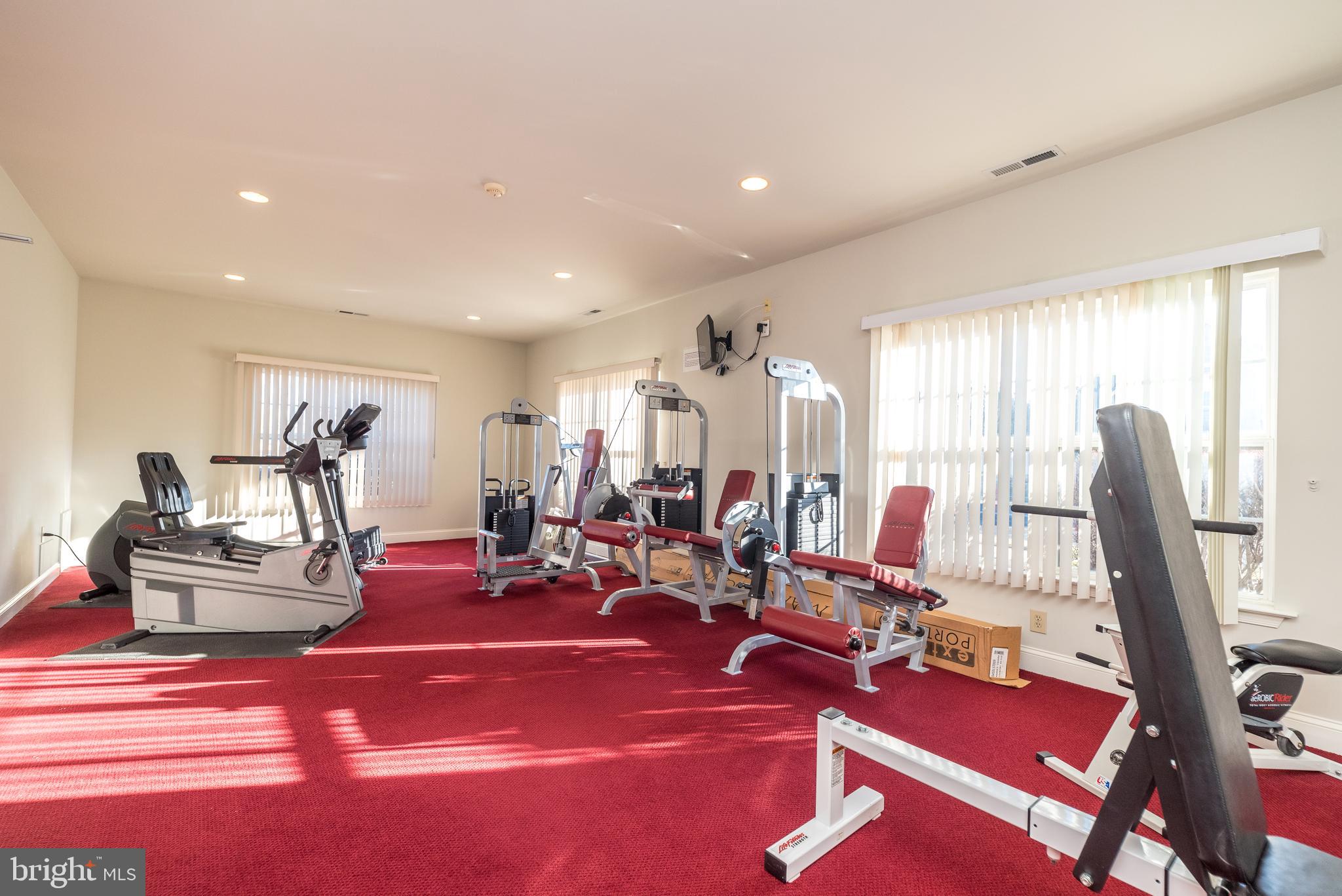 YORKTOWN - Residential