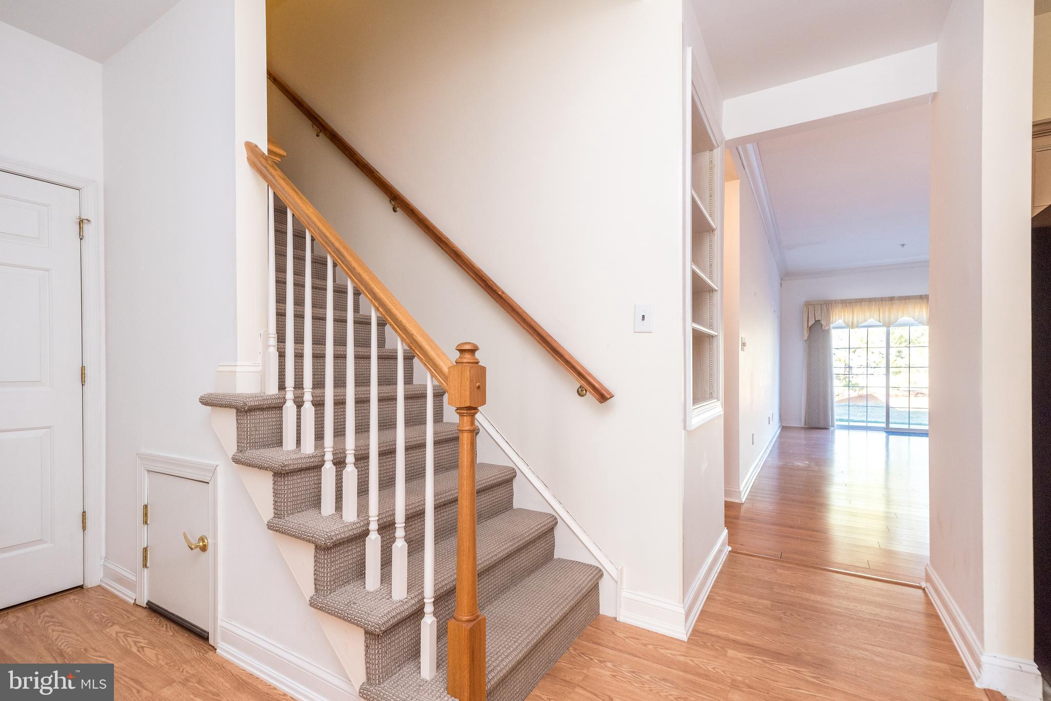 YORKTOWN - Residential