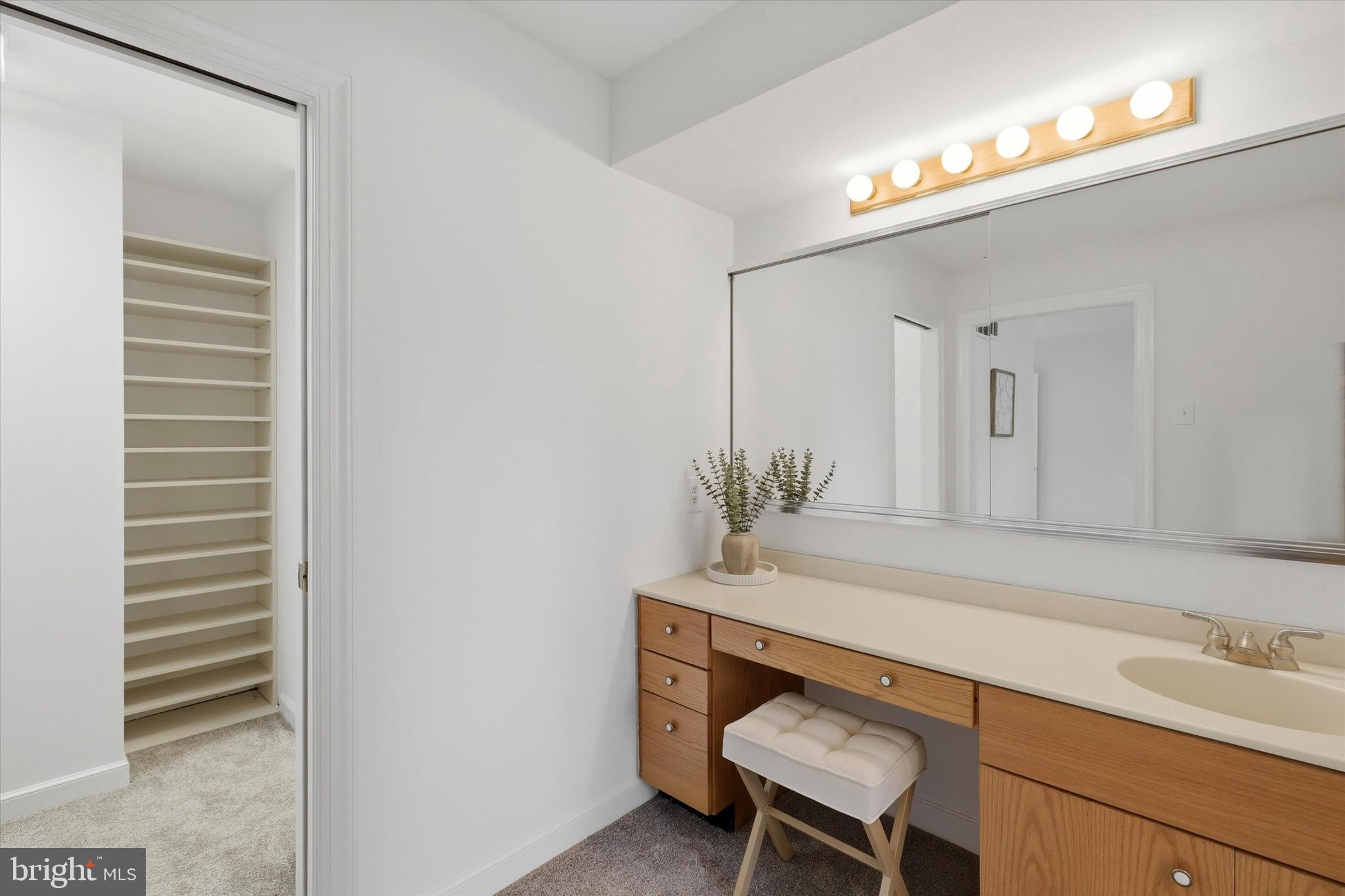 WHITPAIN FARM - Residential