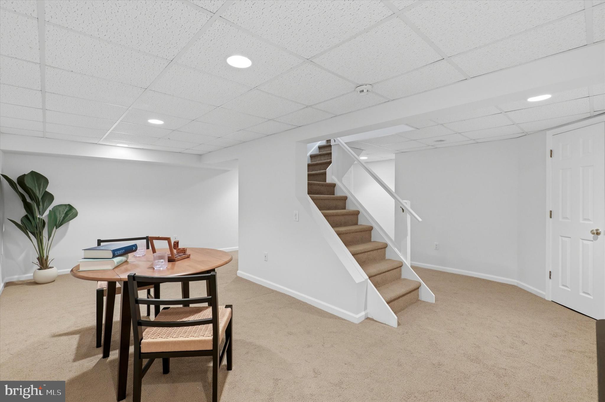 WHITPAIN FARM - Residential