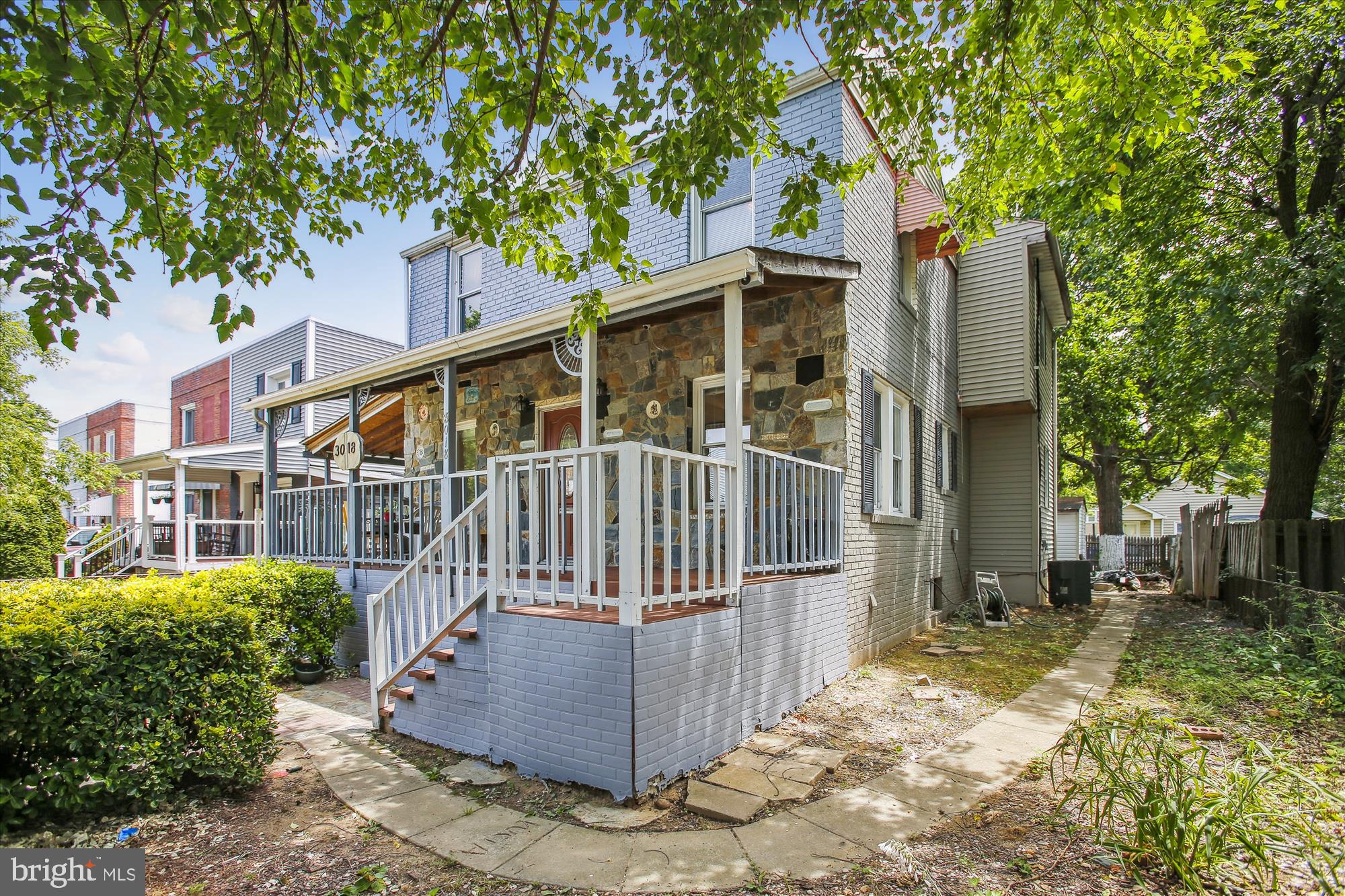 TUCKAHOE VILLAGE - Residential