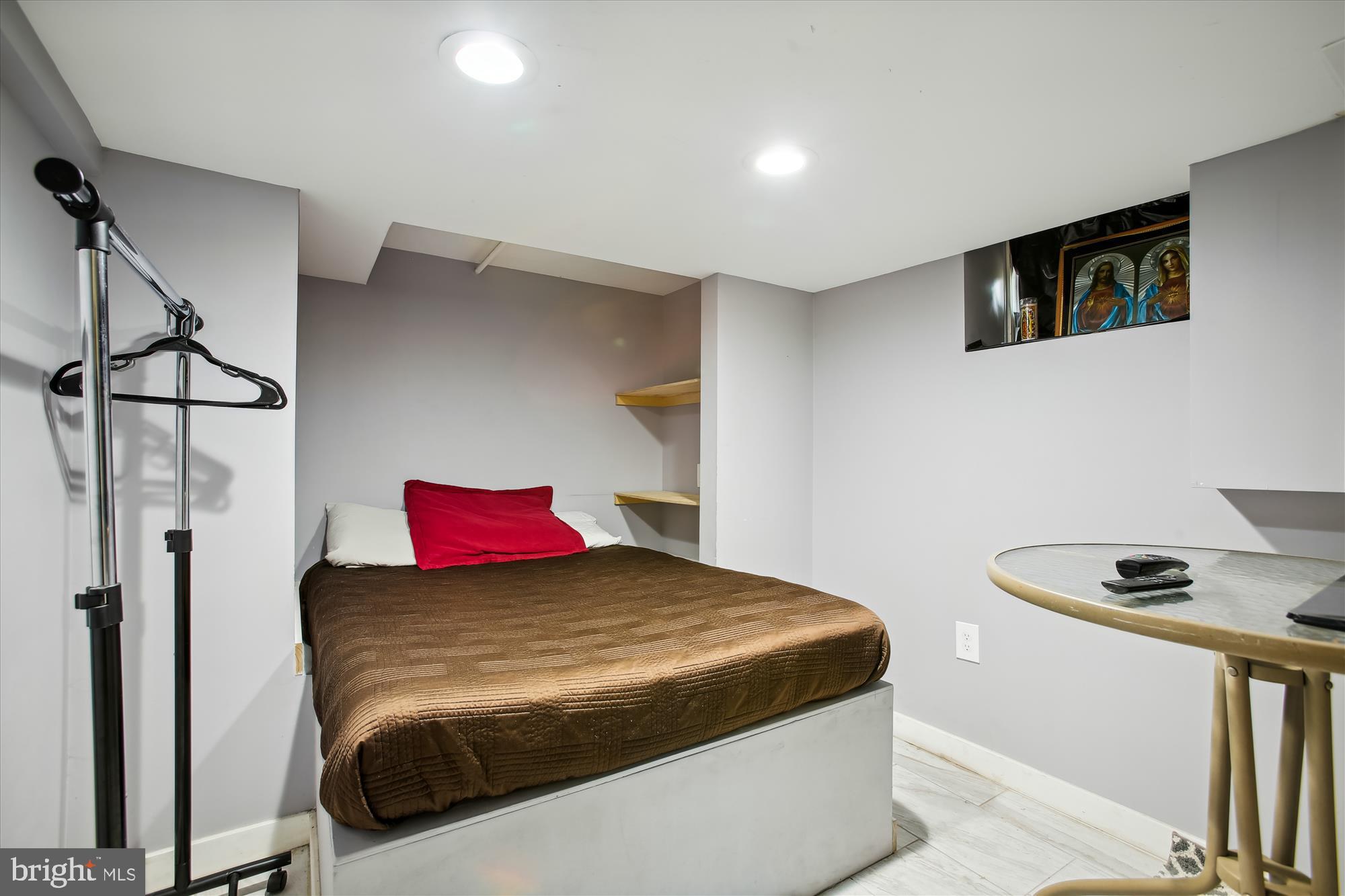 TUCKAHOE VILLAGE - Residential