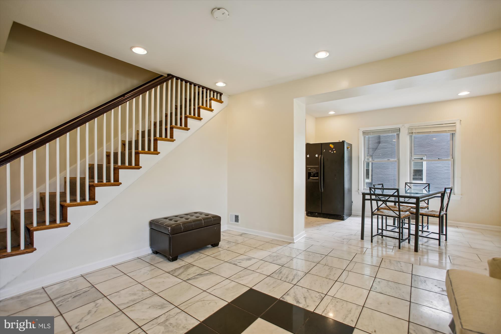 TUCKAHOE VILLAGE - Residential