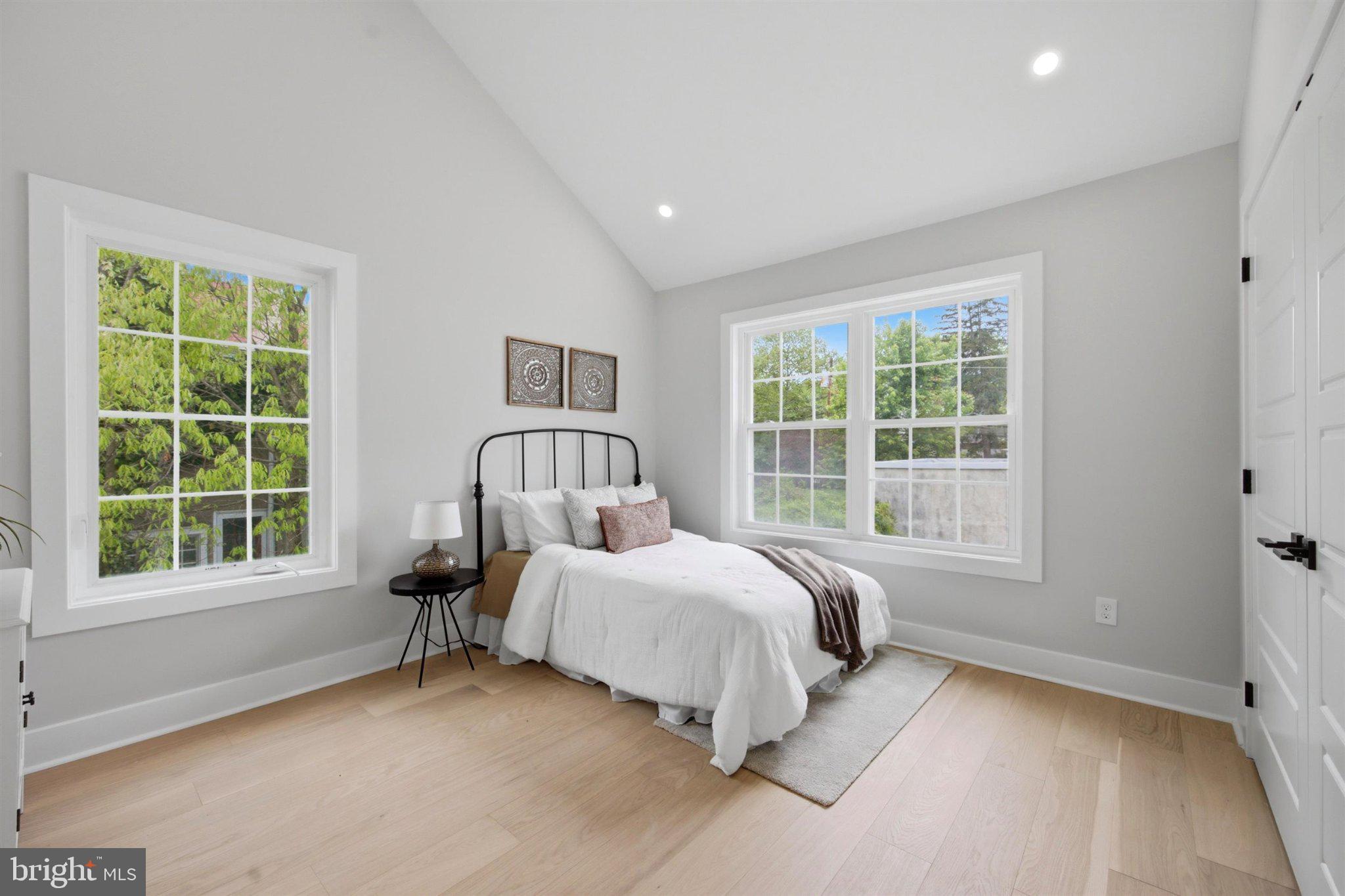 HAVERFORD WALK - Residential