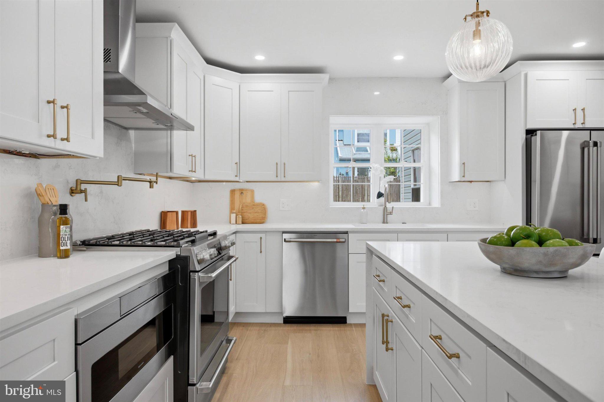 HAVERFORD WALK - Residential