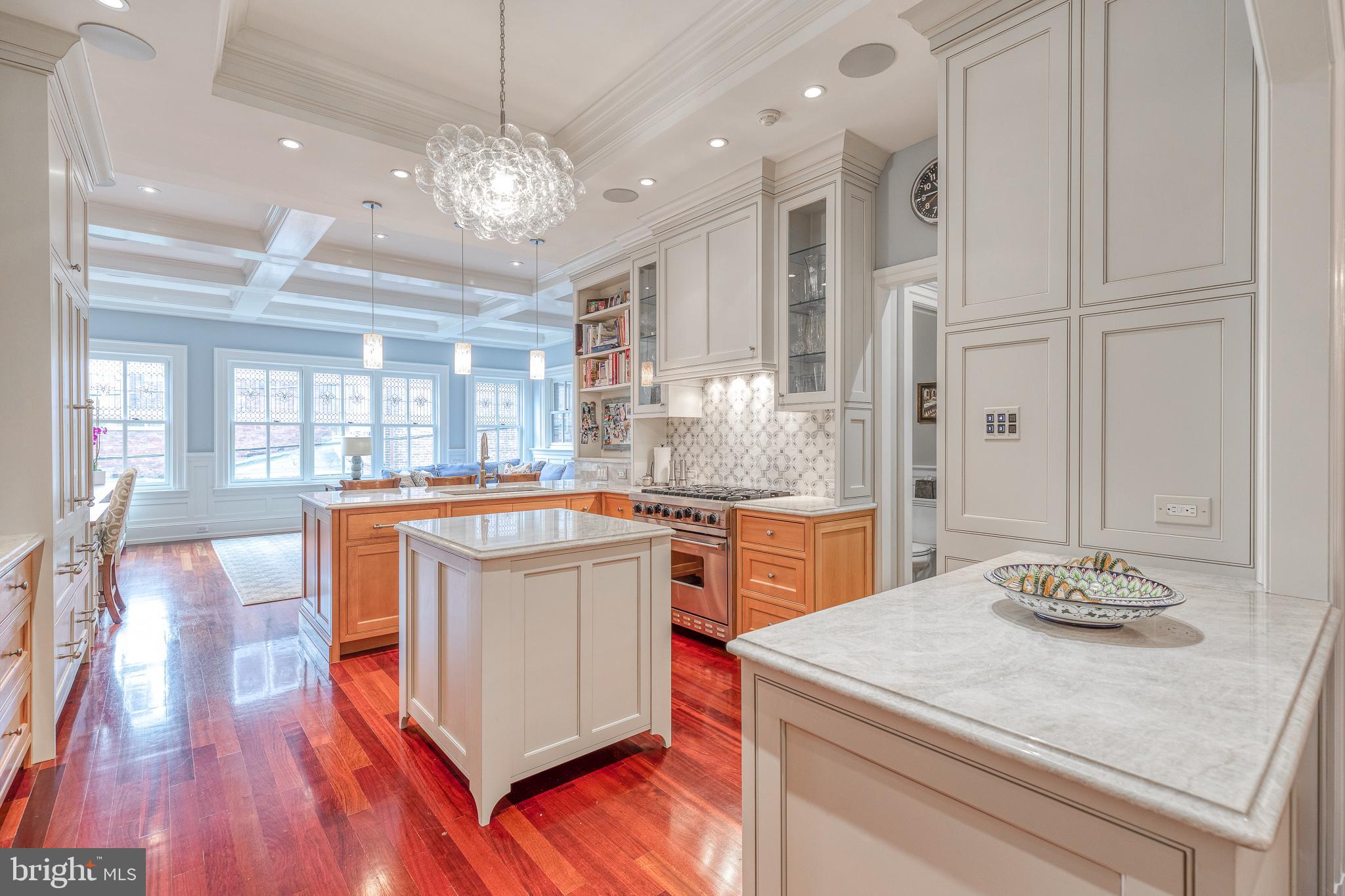 RITTENHOUSE SQUARE - Residential