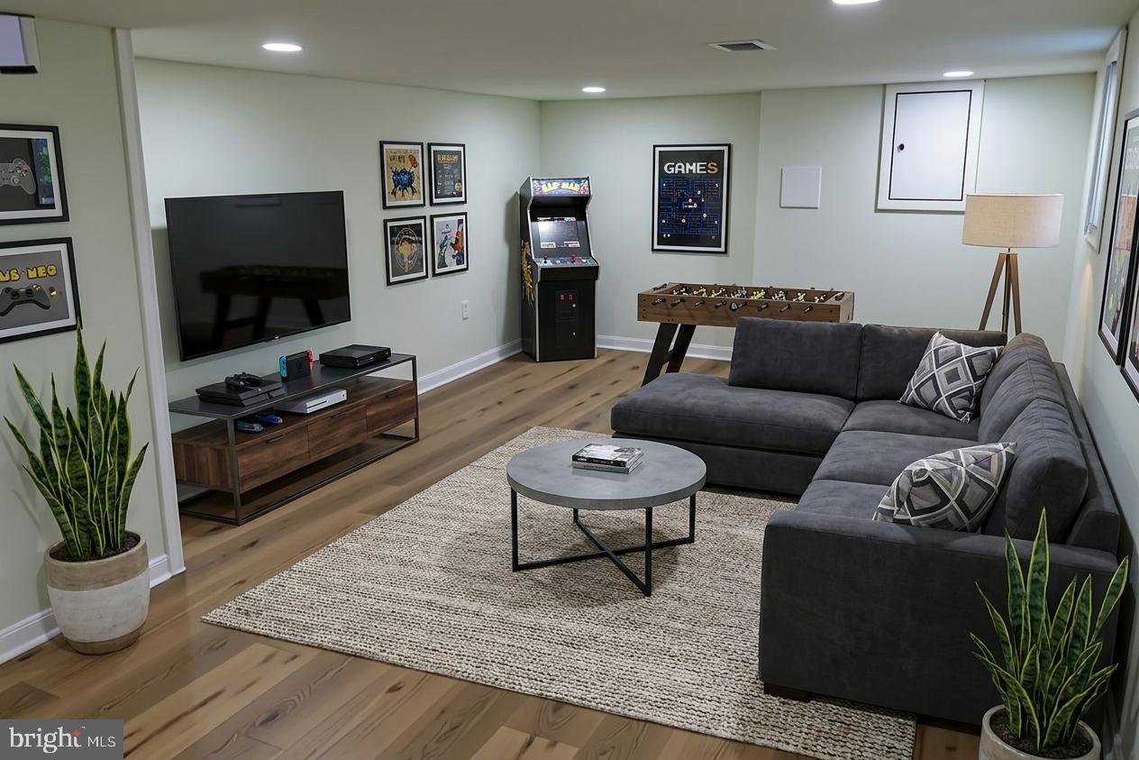 NORTH LINTHICUM - Residential