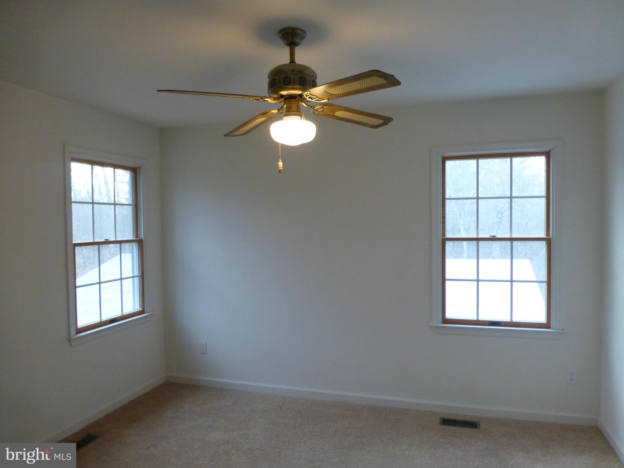 LOWENFELD - Residential