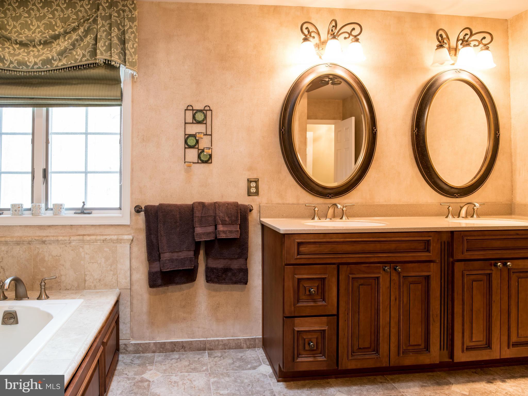 FOXMILL - Residential