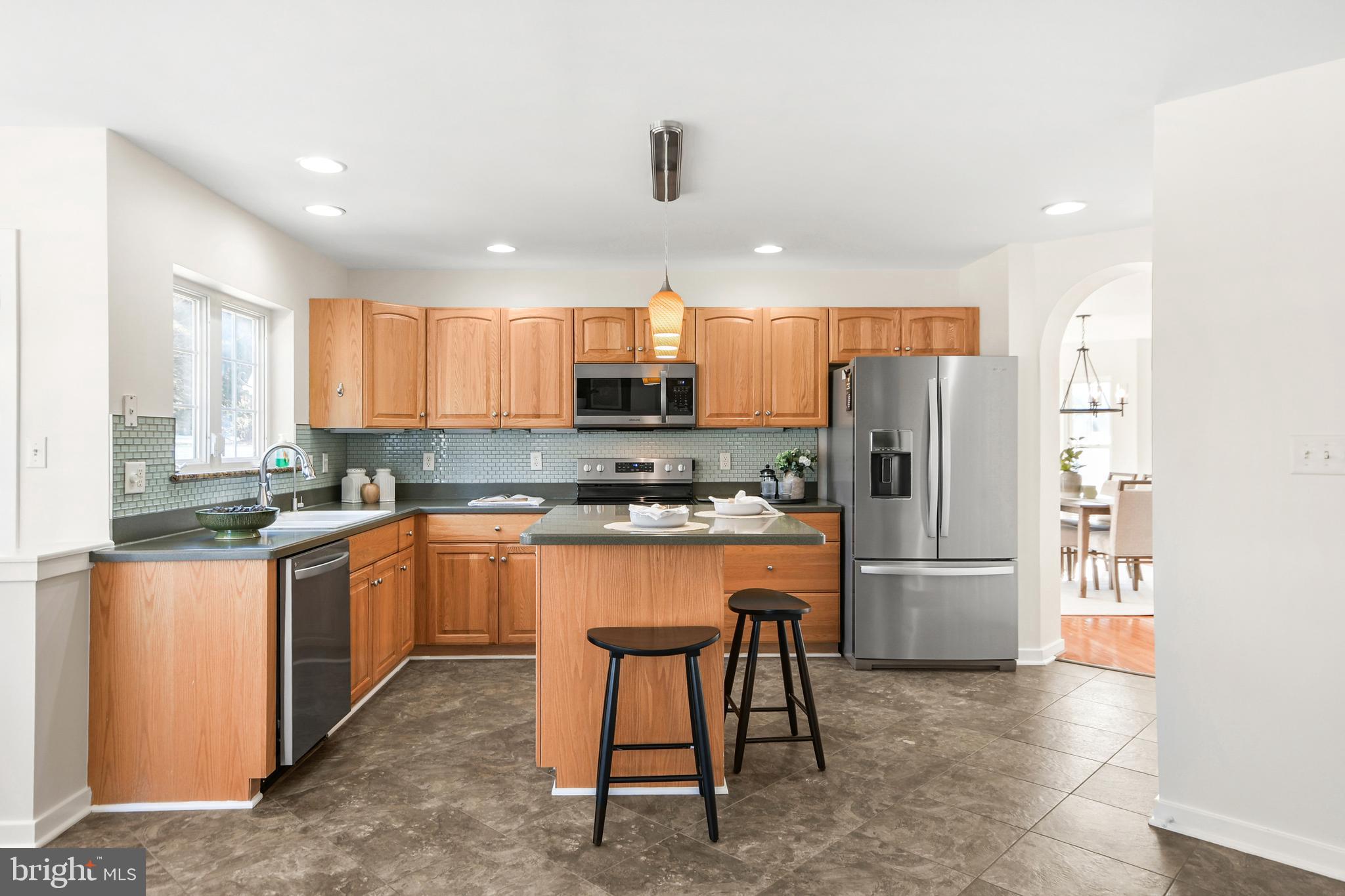 THE MEADOW AT NEW MARKET - Residential