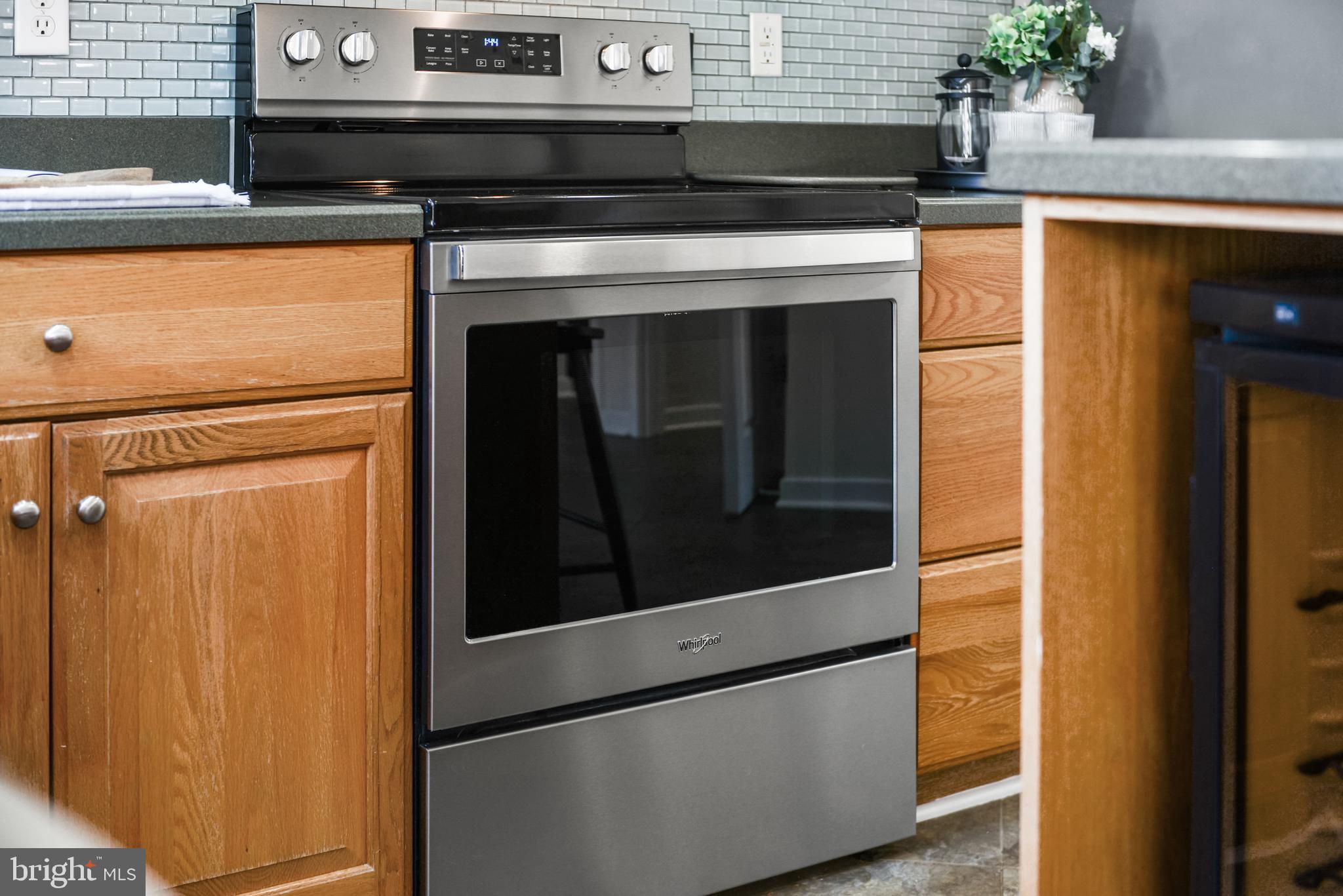 THE MEADOW AT NEW MARKET - Residential