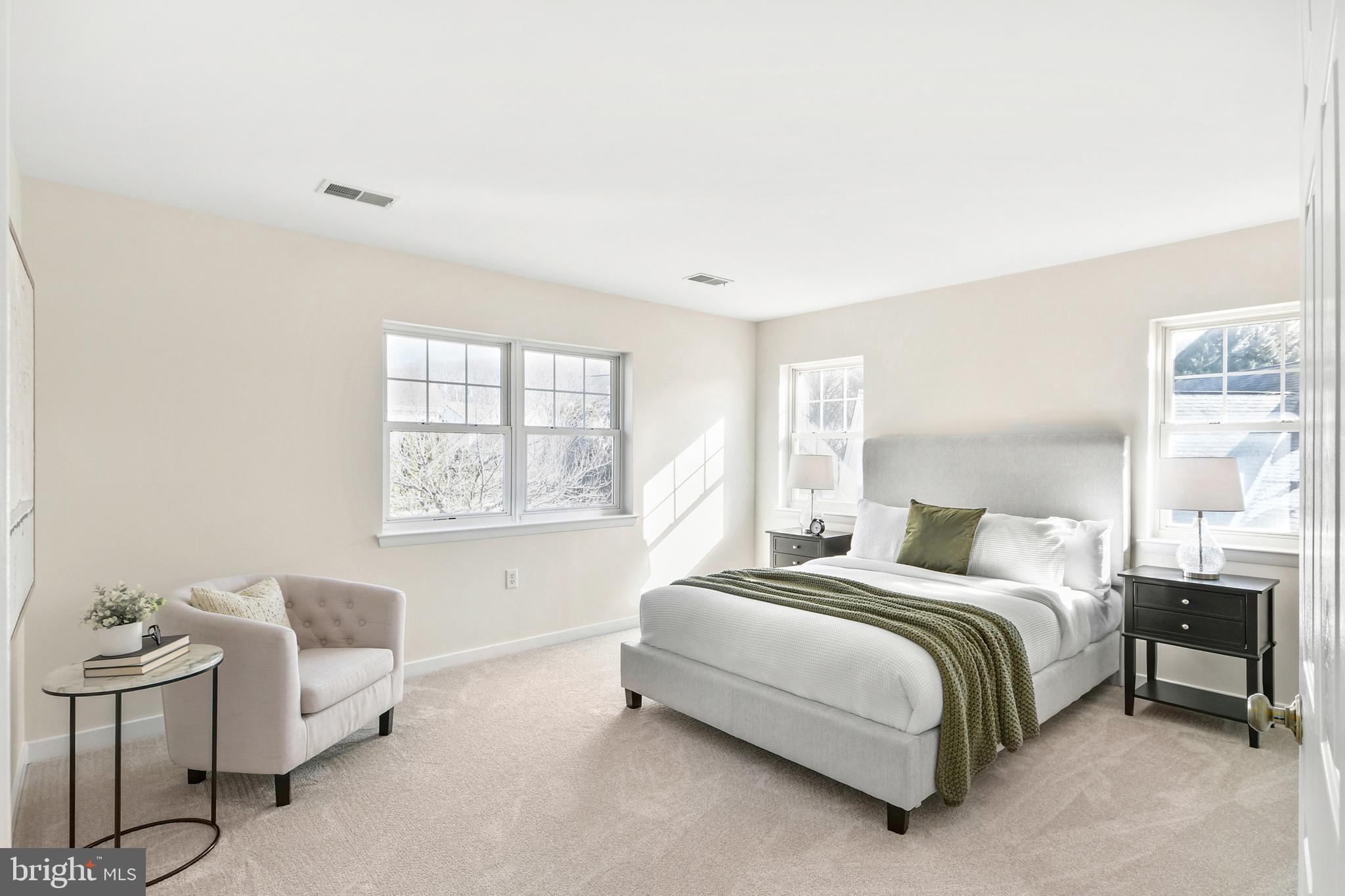 THE MEADOW AT NEW MARKET - Residential