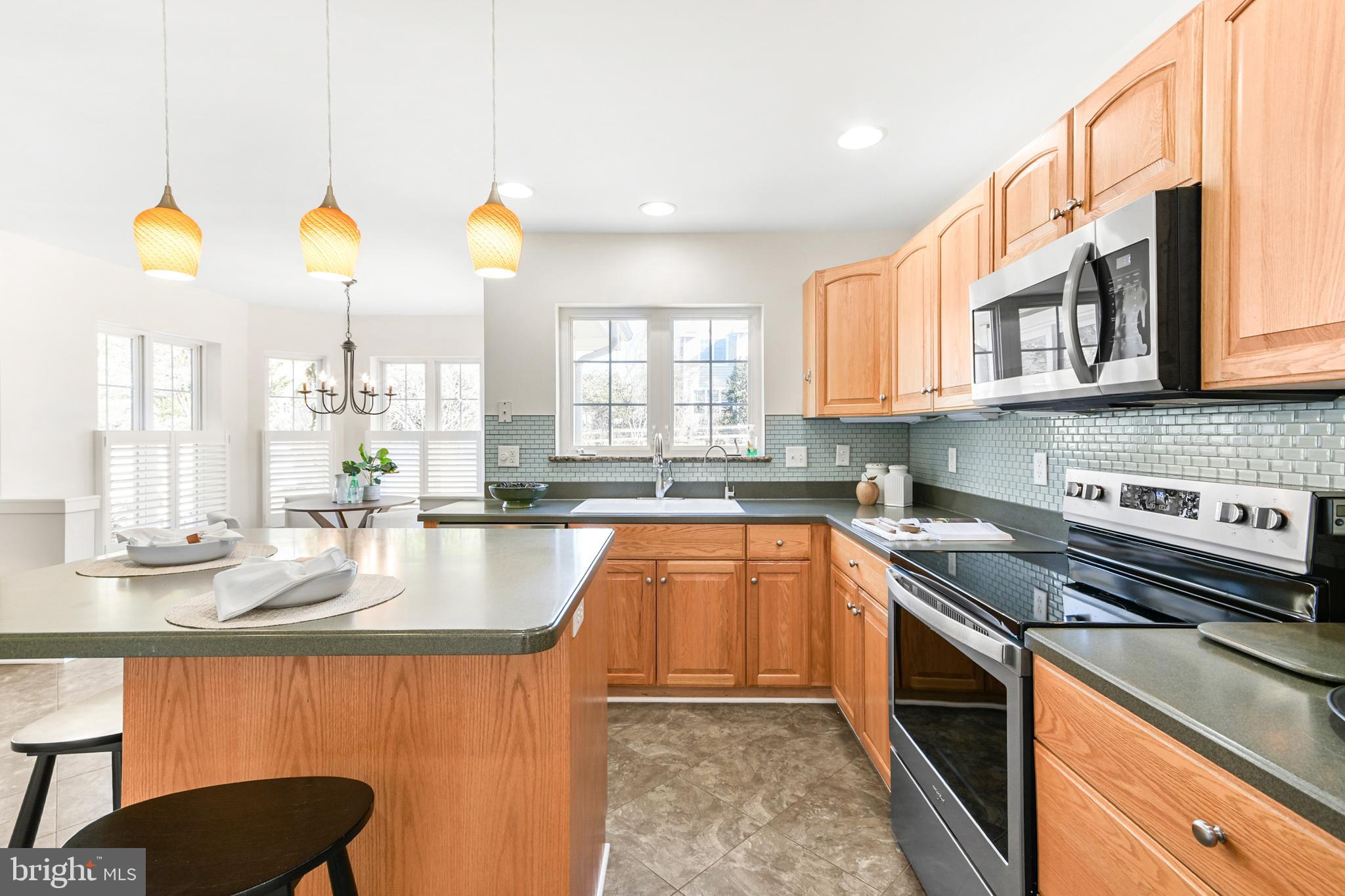 THE MEADOW AT NEW MARKET - Residential