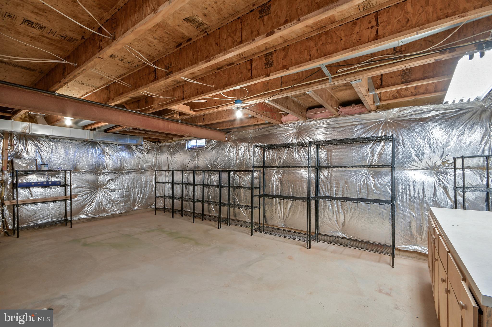 THE MEADOW AT NEW MARKET - Residential