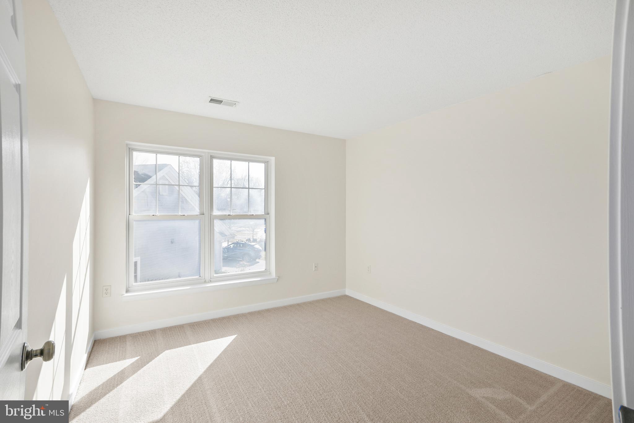 THE MEADOW AT NEW MARKET - Residential