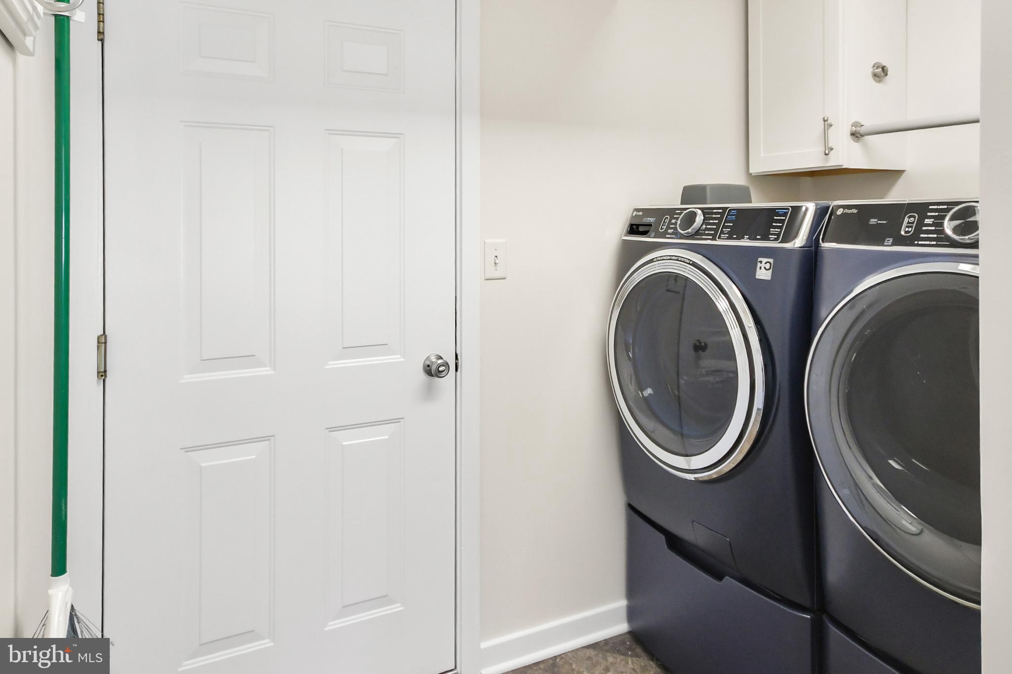 THE MEADOW AT NEW MARKET - Residential