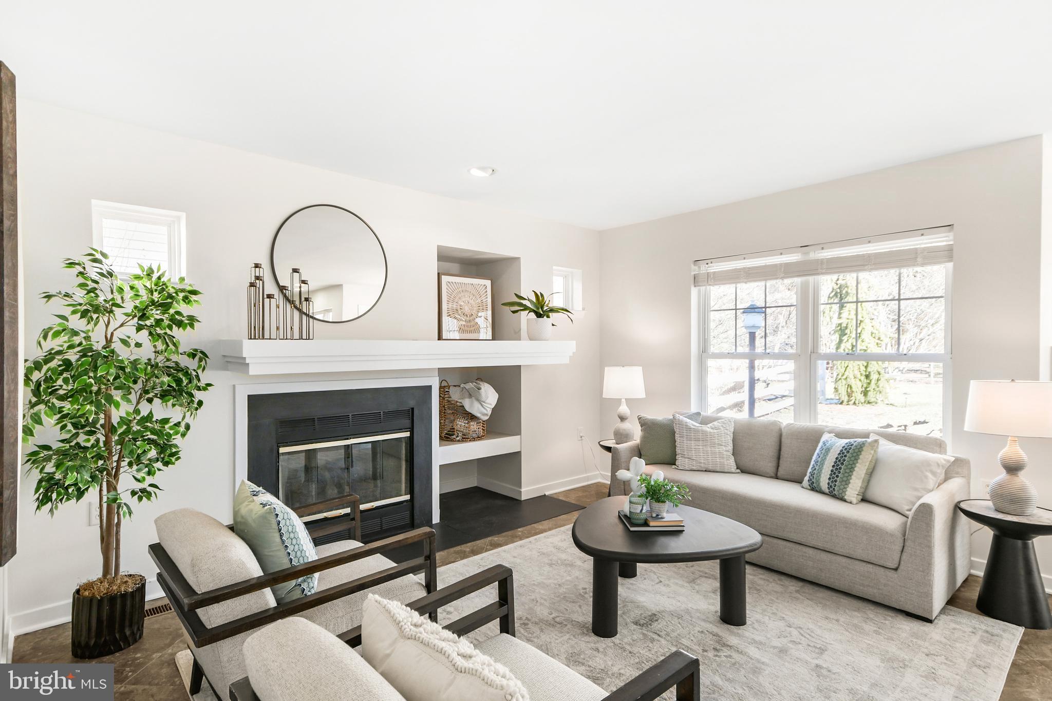 THE MEADOW AT NEW MARKET - Residential