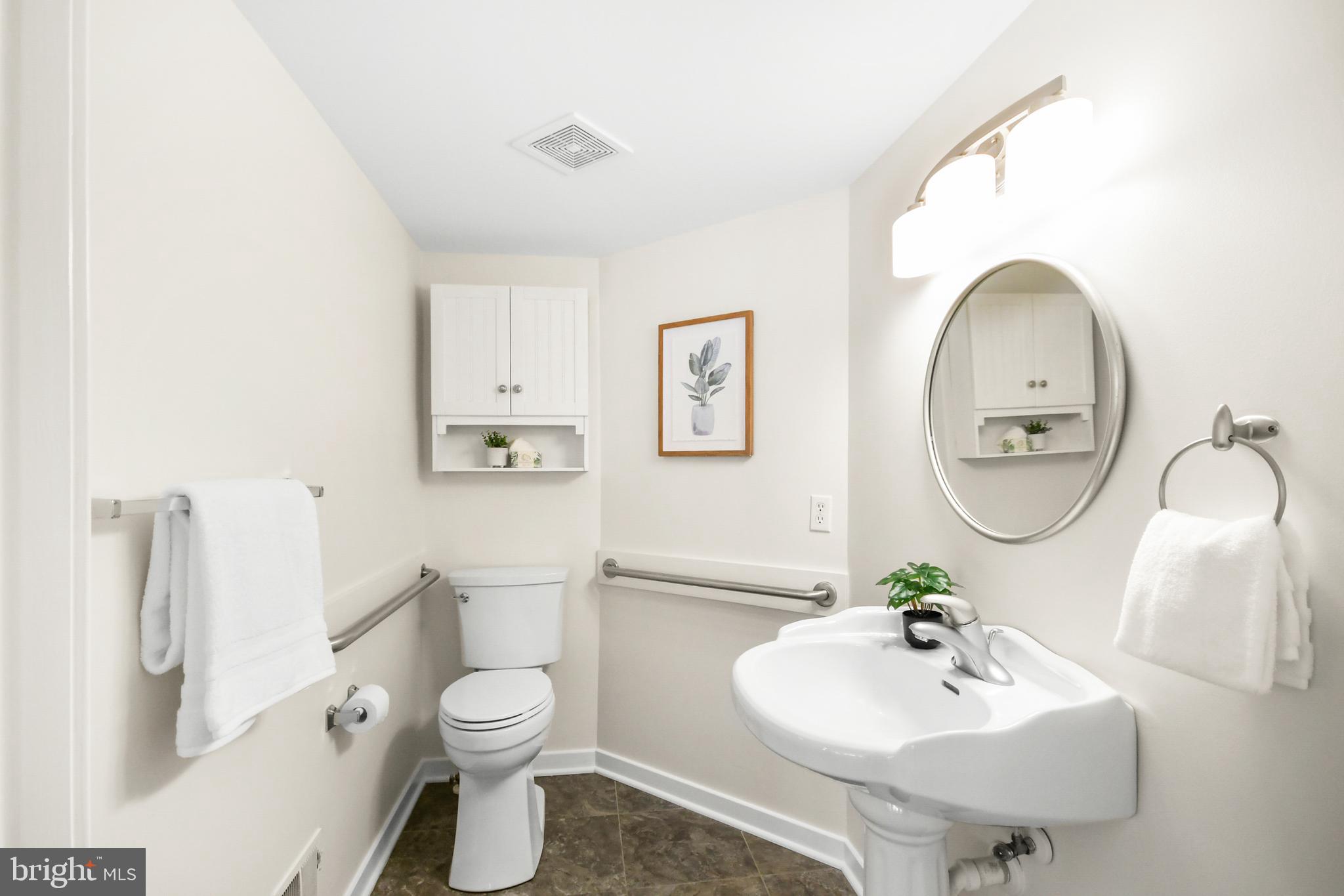 THE MEADOW AT NEW MARKET - Residential