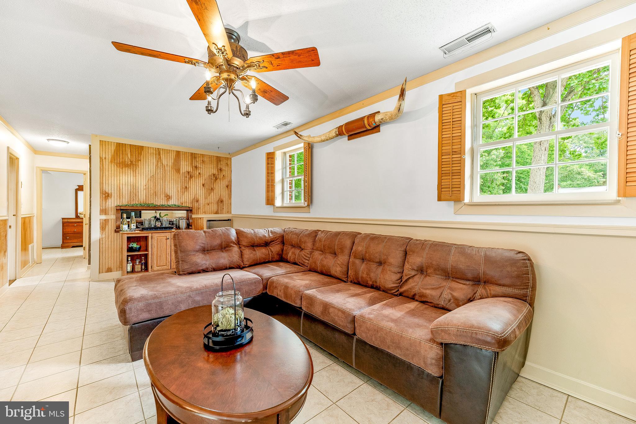 BATES ACRES - Residential