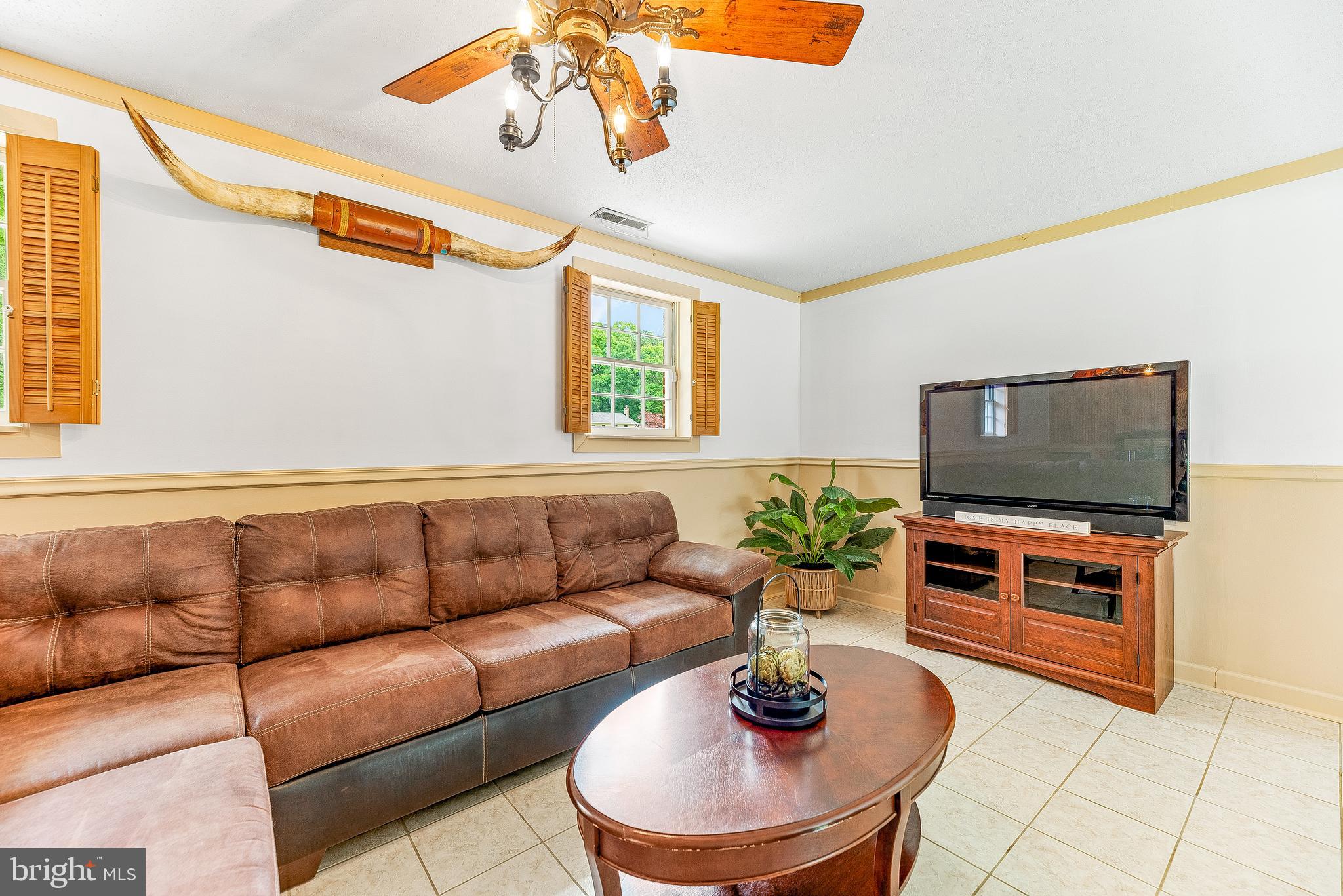 BATES ACRES - Residential