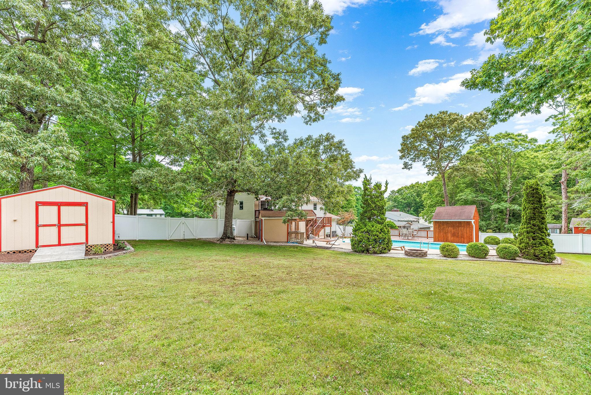 BATES ACRES - Residential