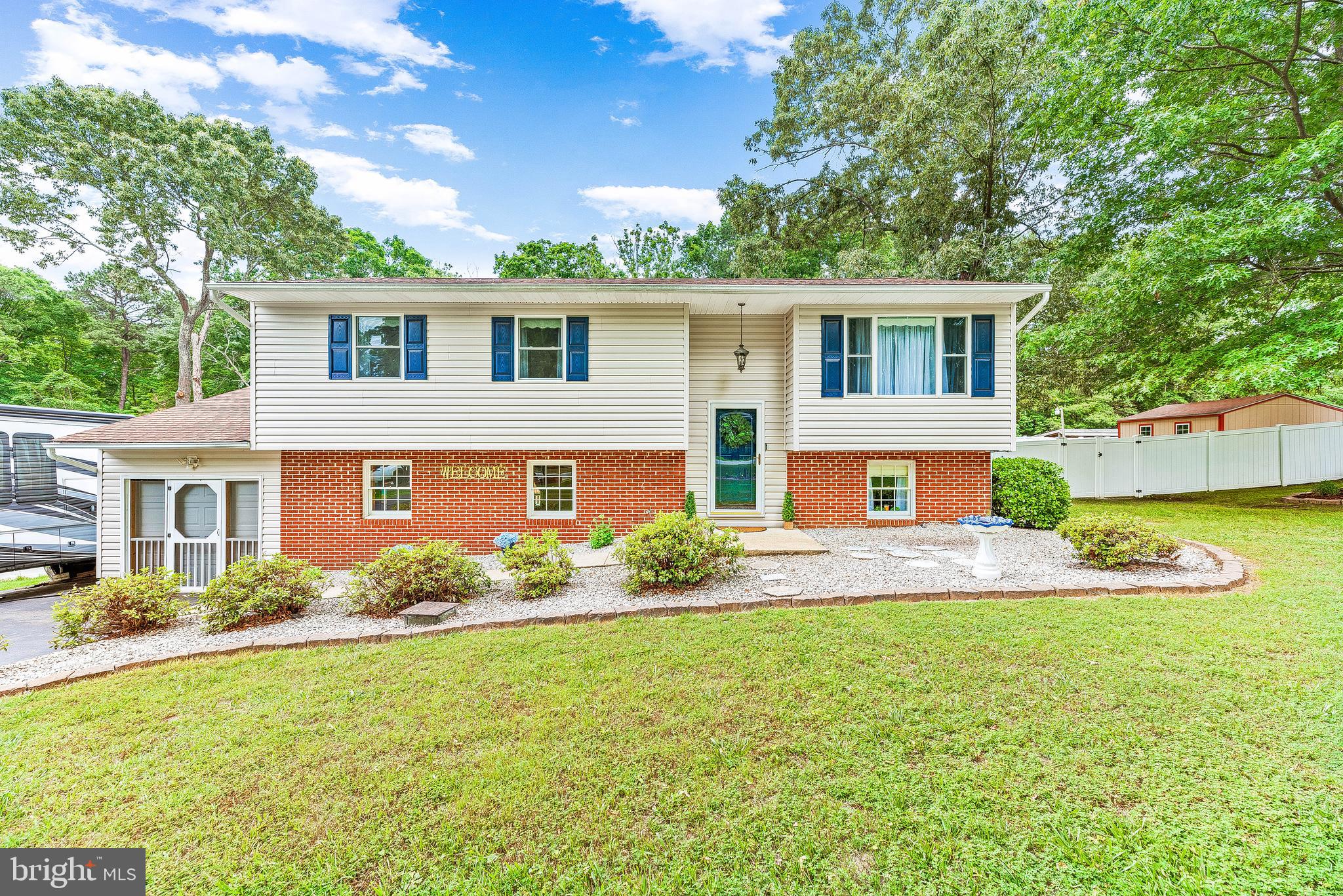 BATES ACRES - Residential