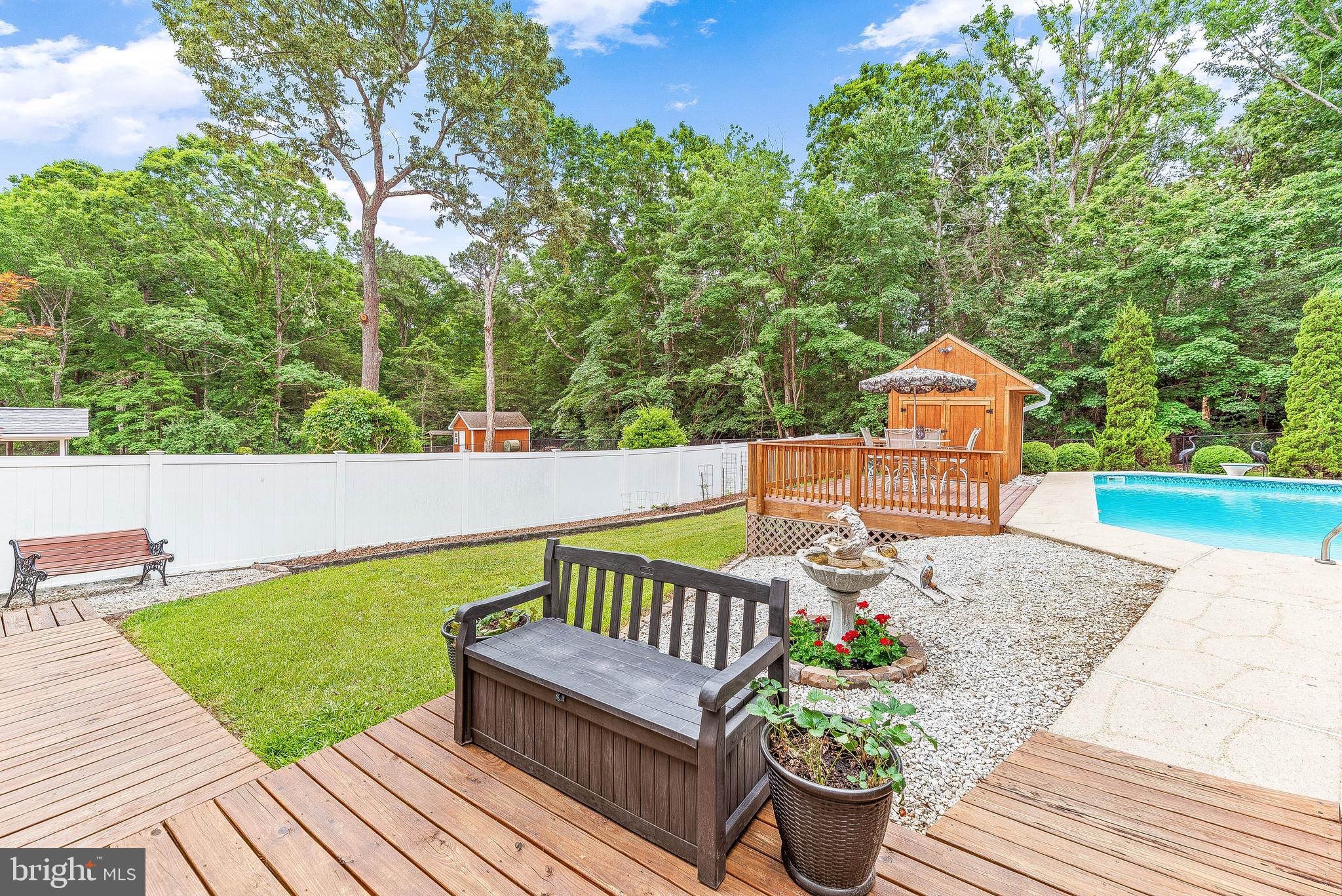 BATES ACRES - Residential