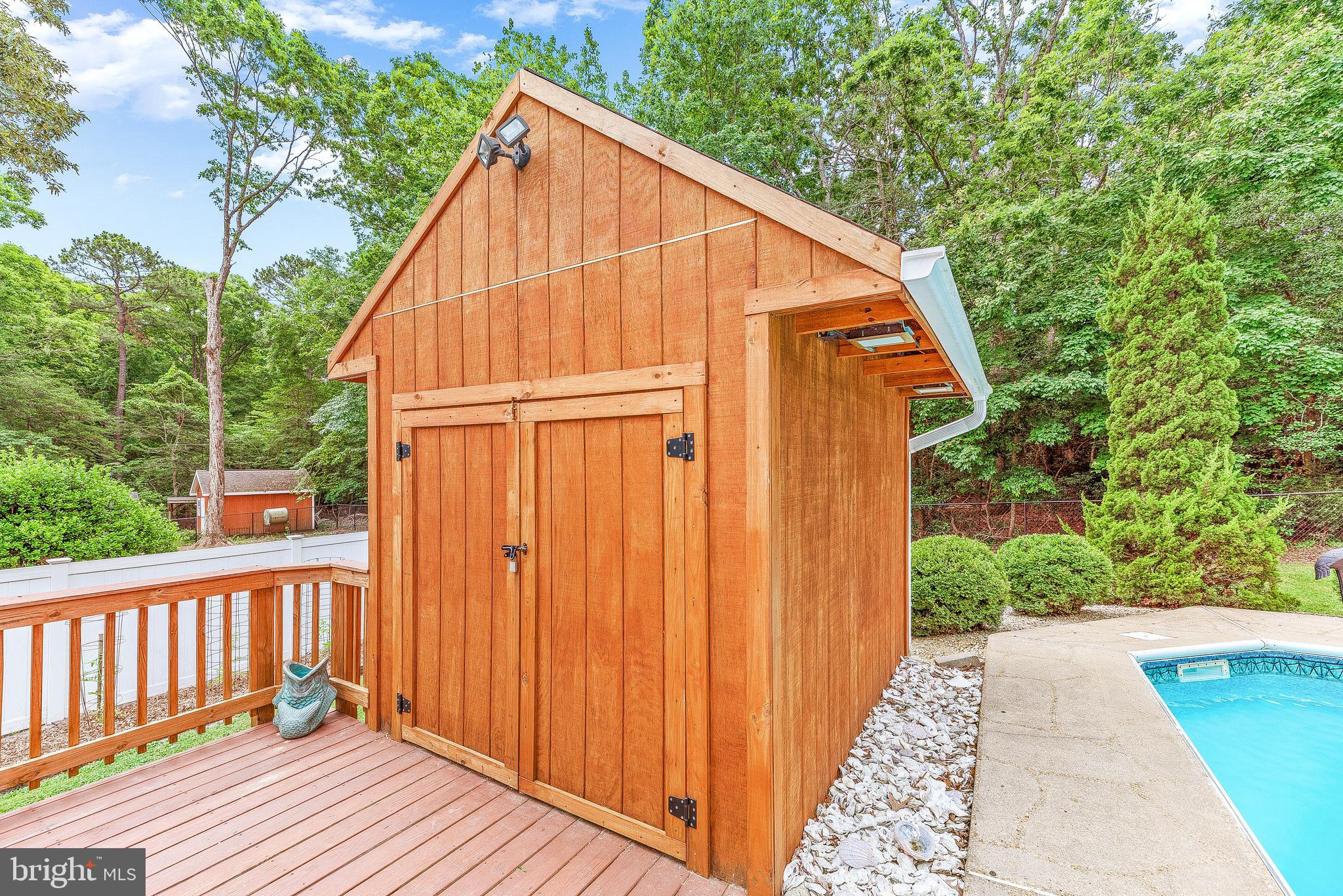 BATES ACRES - Residential