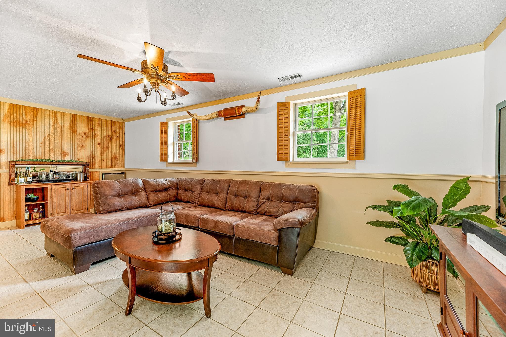 BATES ACRES - Residential