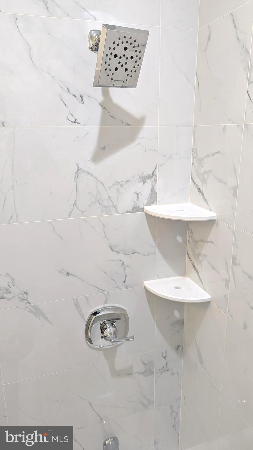 HAGERSTOWN - Residential