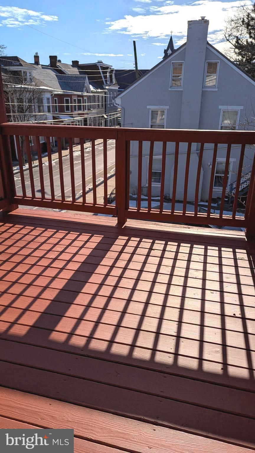 HAGERSTOWN - Residential