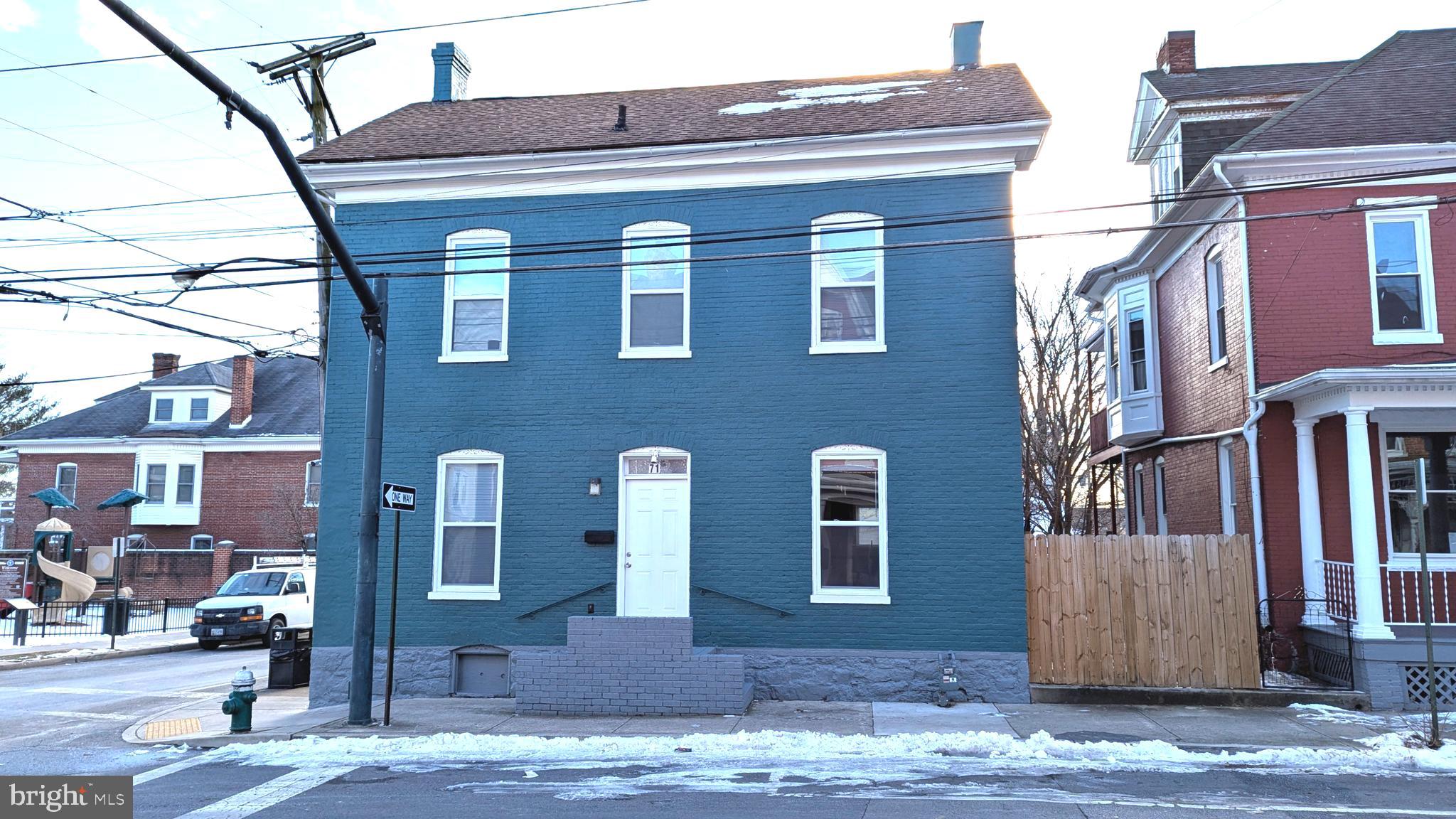 HAGERSTOWN - Residential