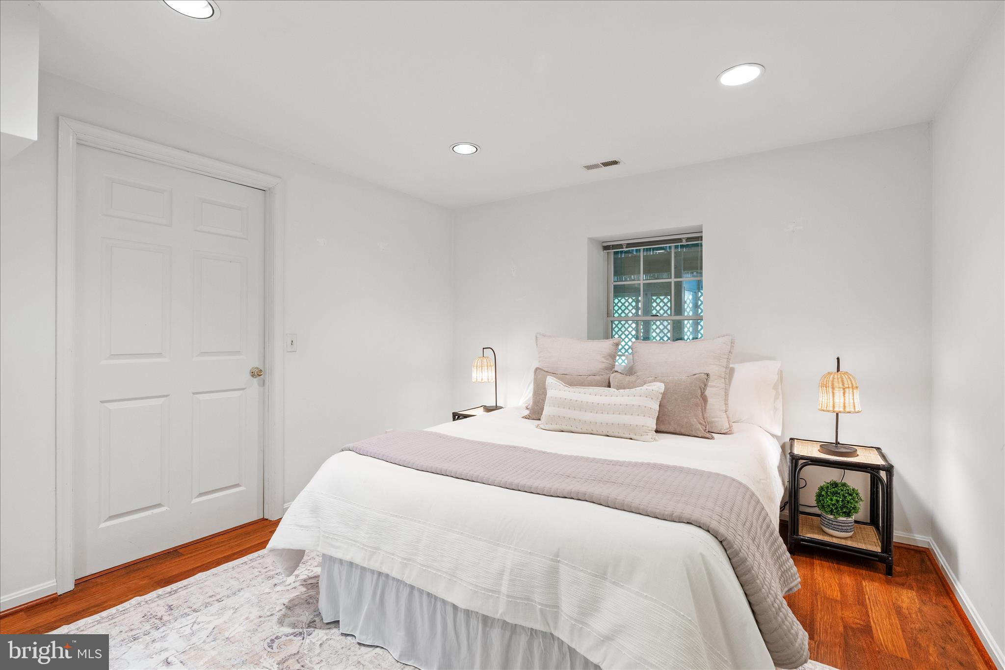 SILVER CREST - Residential