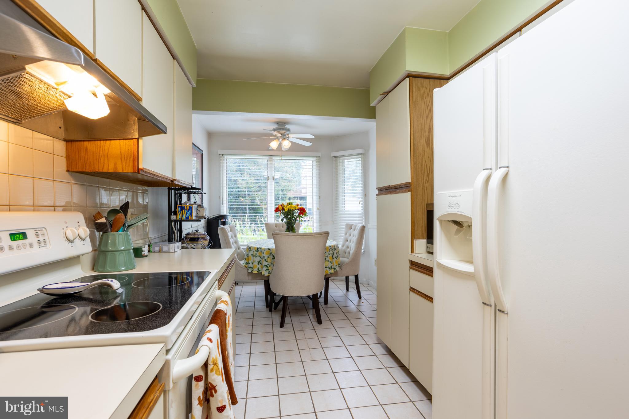 5065 COLUMBIA ROAD 18 11