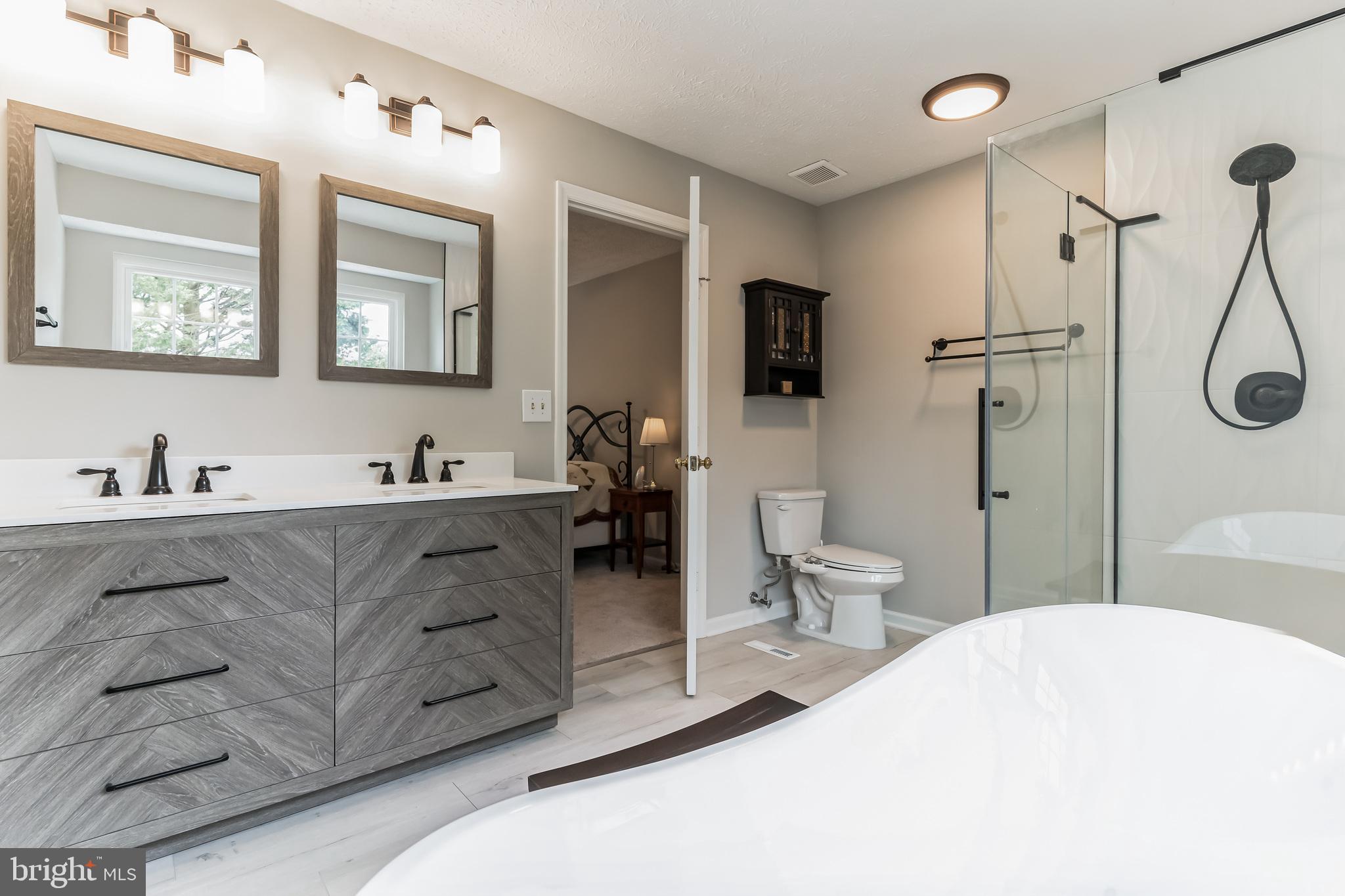 SPRING LAKE FARM - Residential