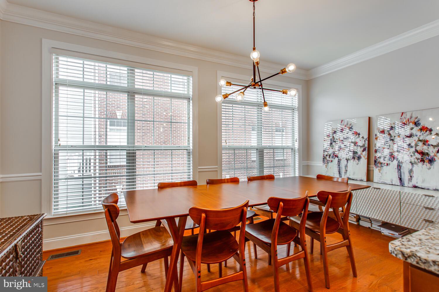 BUCKINGHAM COMMONS - Residential Lease