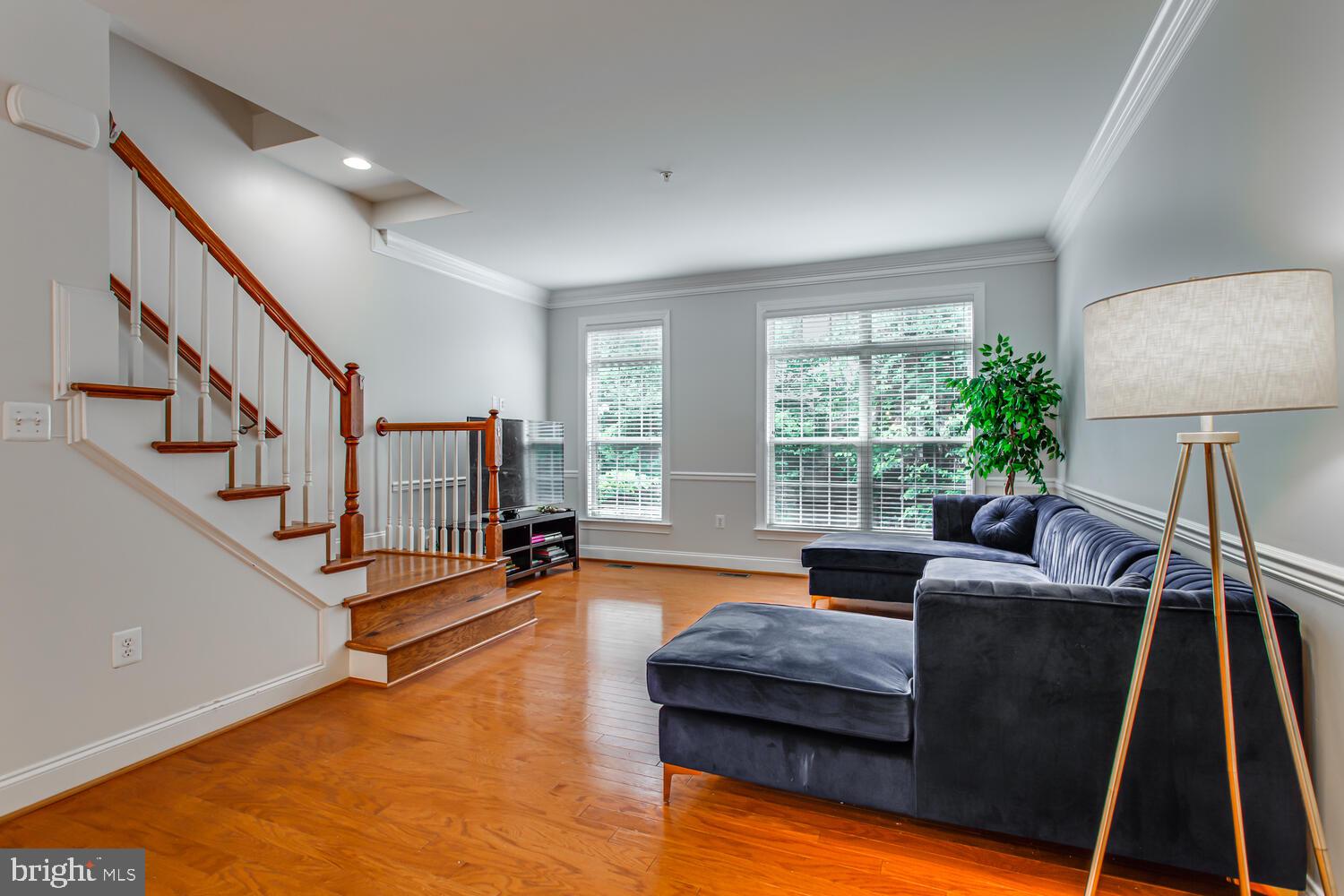 BUCKINGHAM COMMONS - Residential Lease