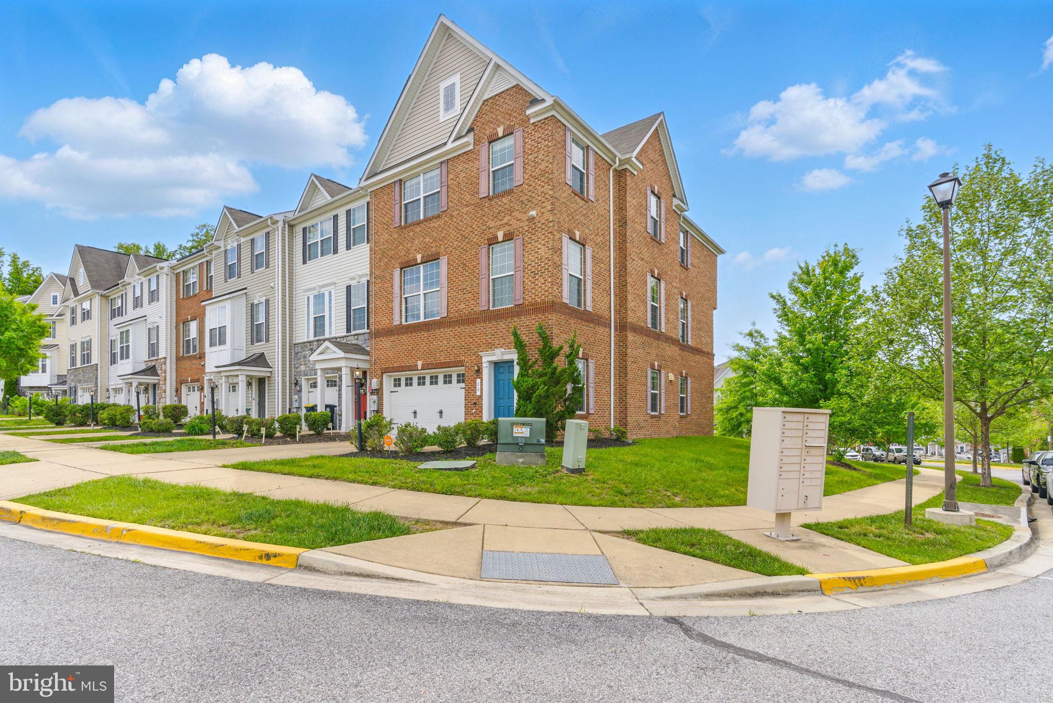 VILLAGES AT PEPPER MILL - Residential Lease