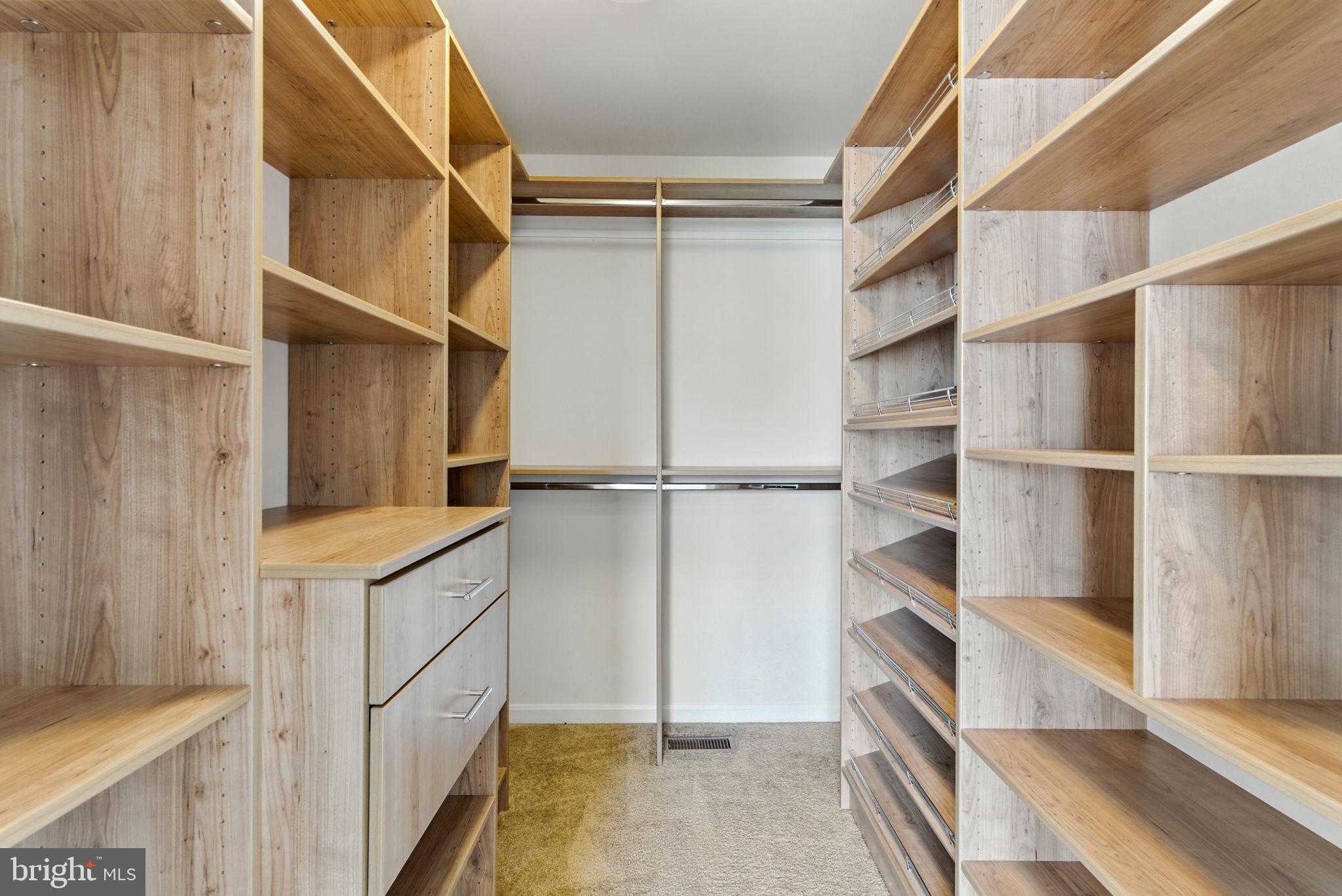 VILLAGES AT PEPPER MILL - Residential Lease