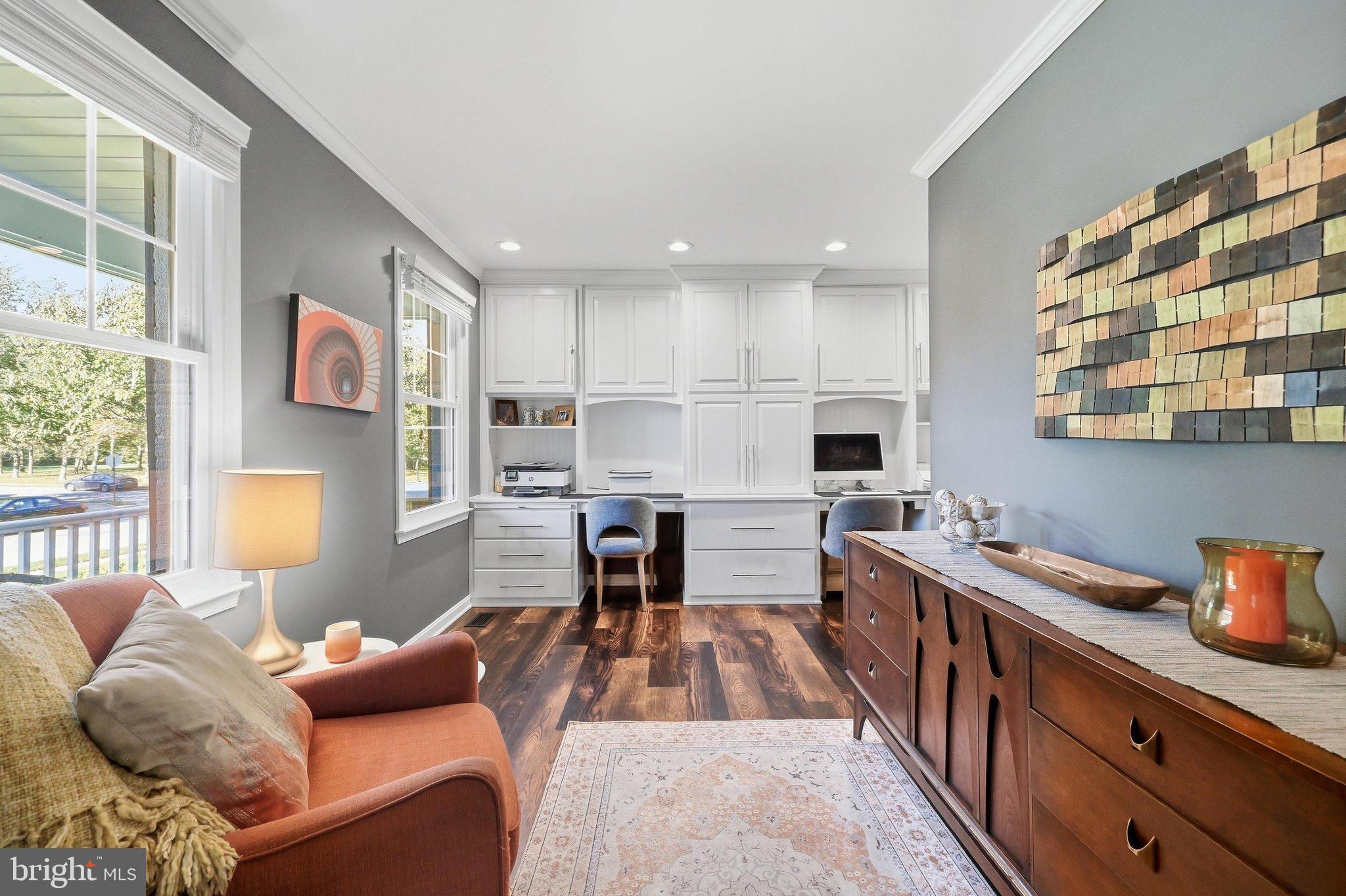 1004 MERCER PLACE