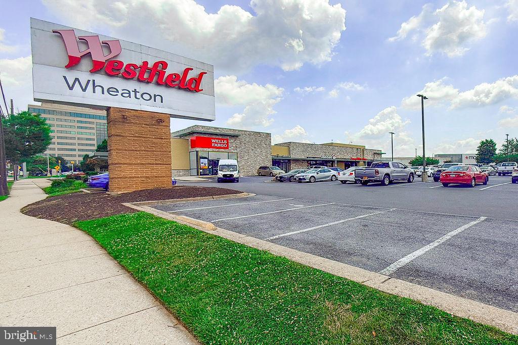 PARKWAY - Residential