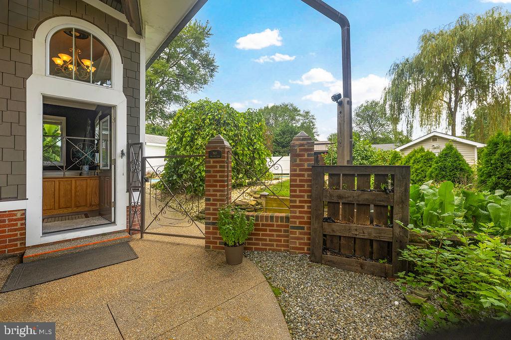 PARKWAY - Residential