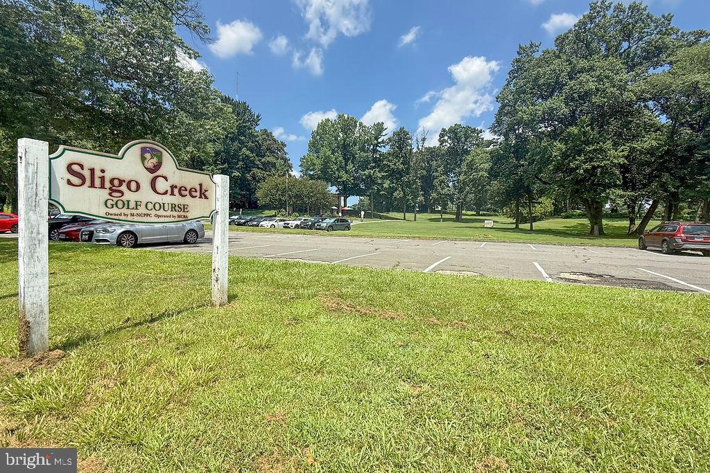 PARKWAY - Residential