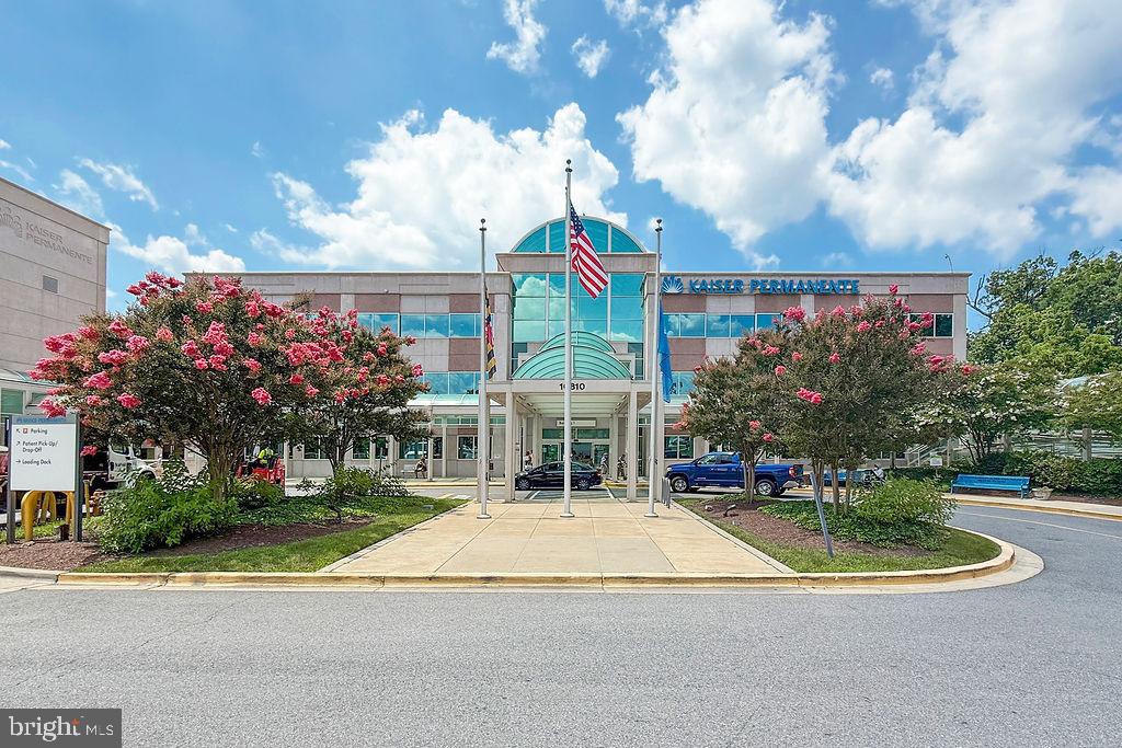 PARKWAY - Residential