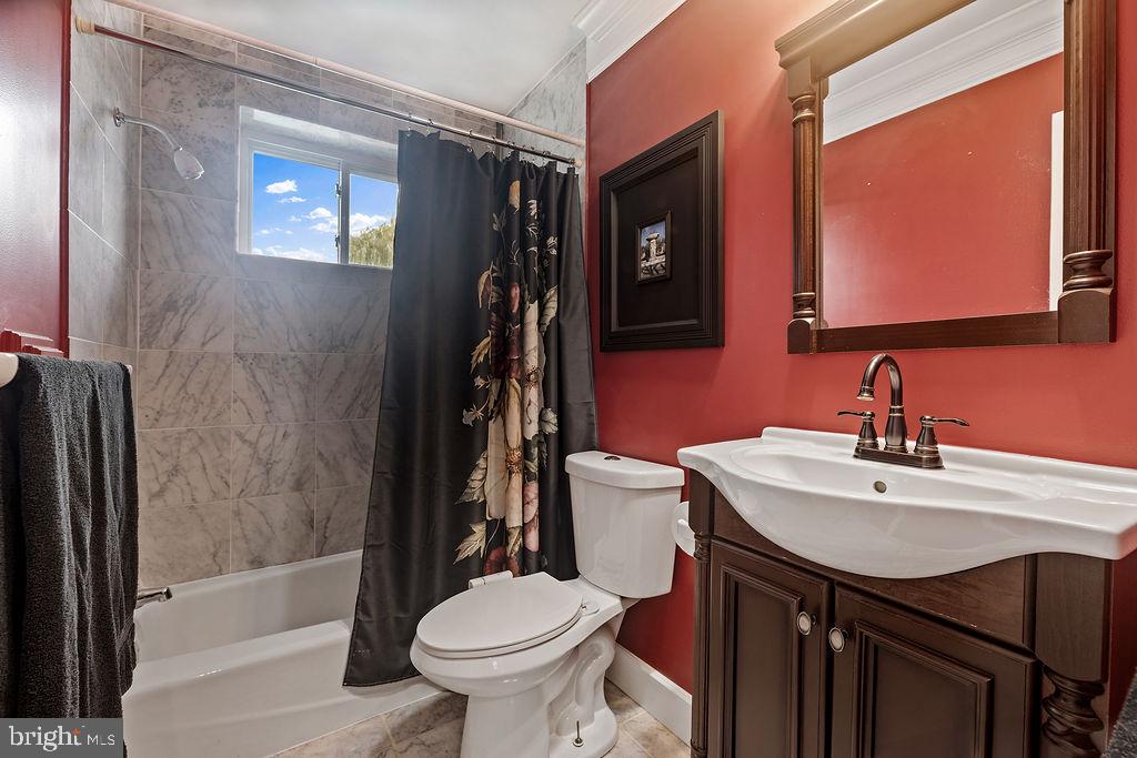 PARKWAY - Residential