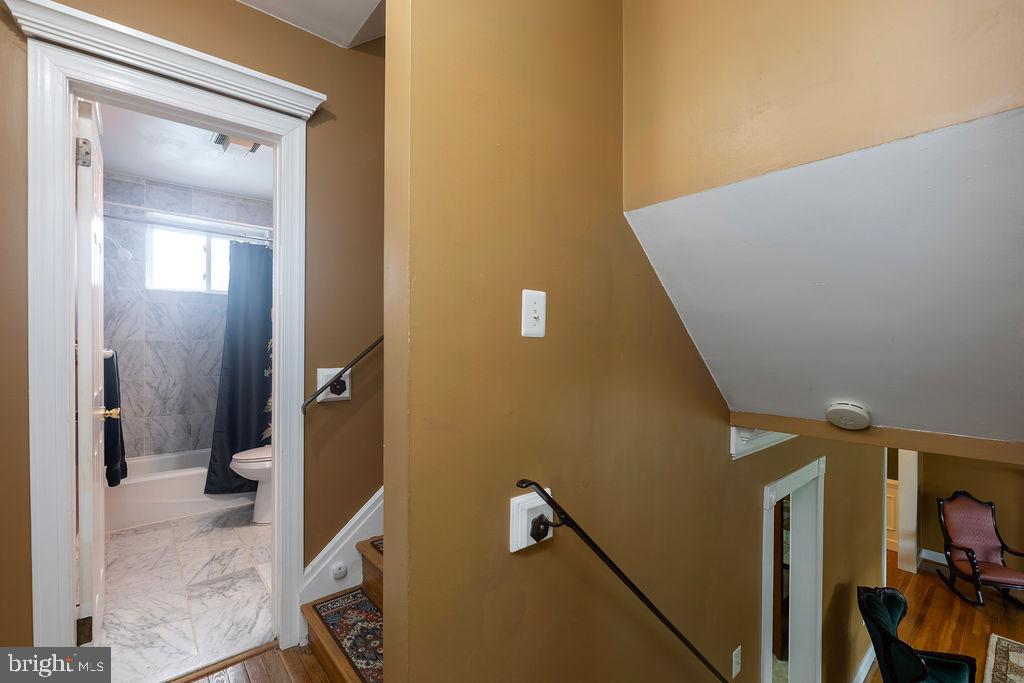 PARKWAY - Residential