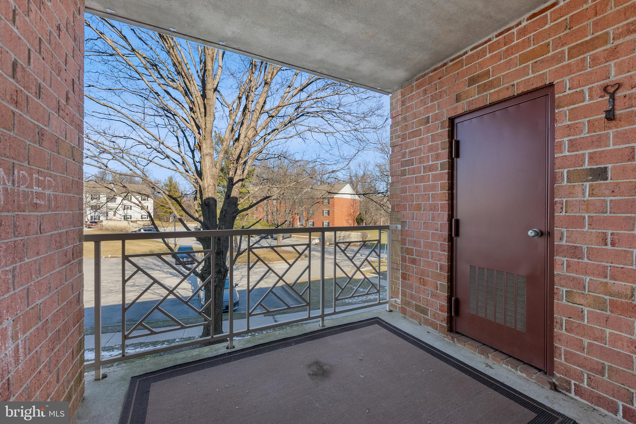 STAPLETON COURT GARDEN - Residential