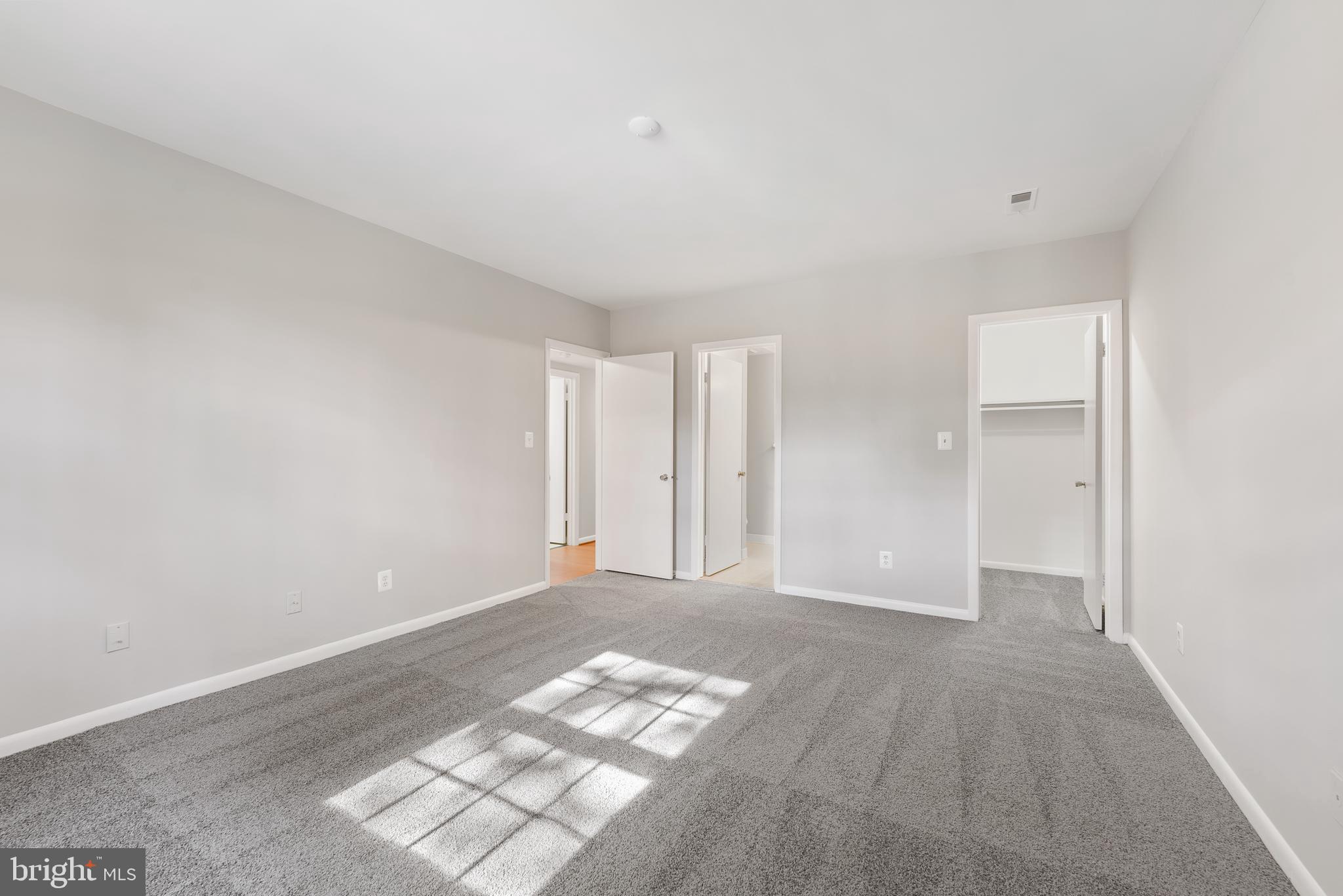 STAPLETON COURT GARDEN - Residential