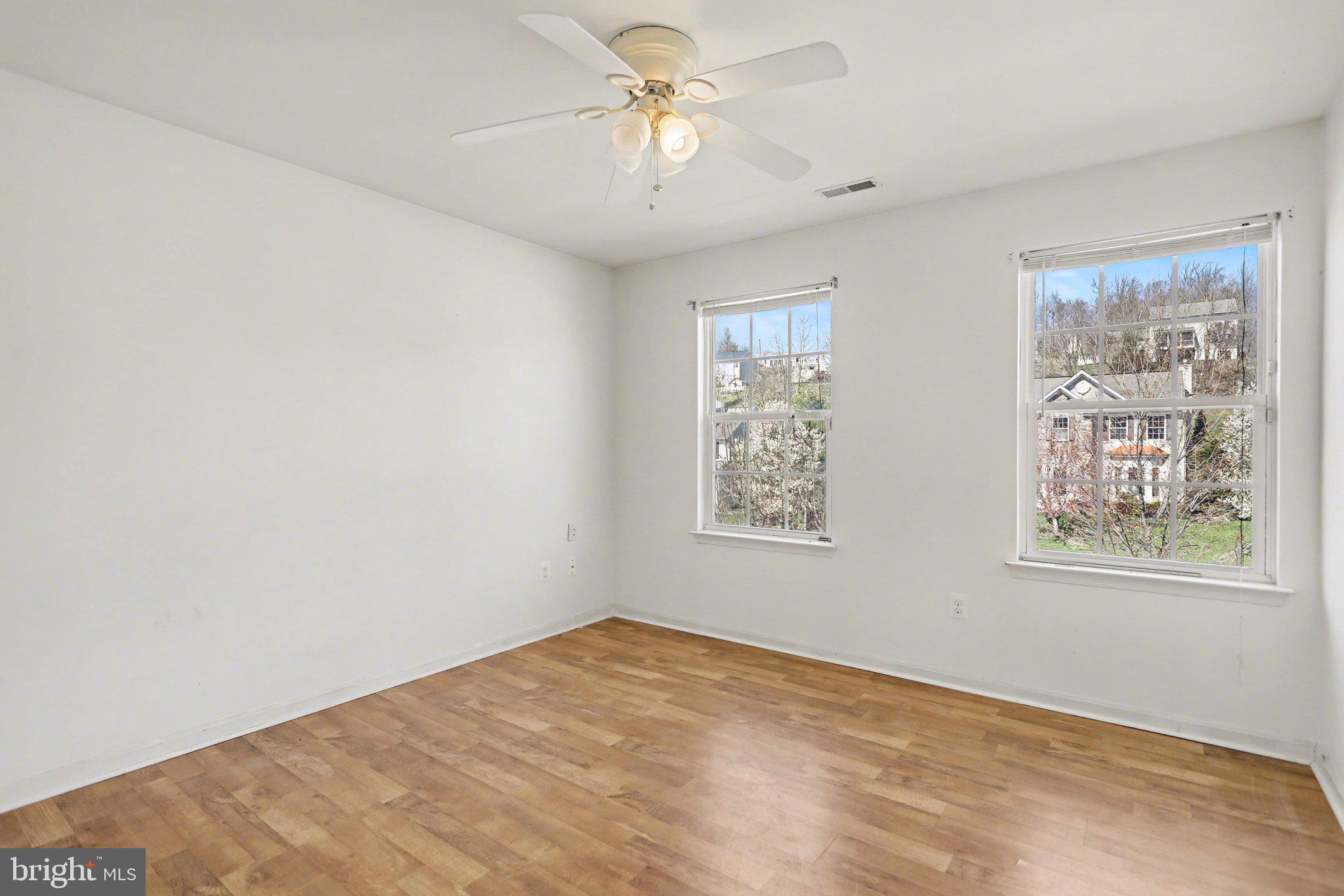 BRIARCLIFF - Residential